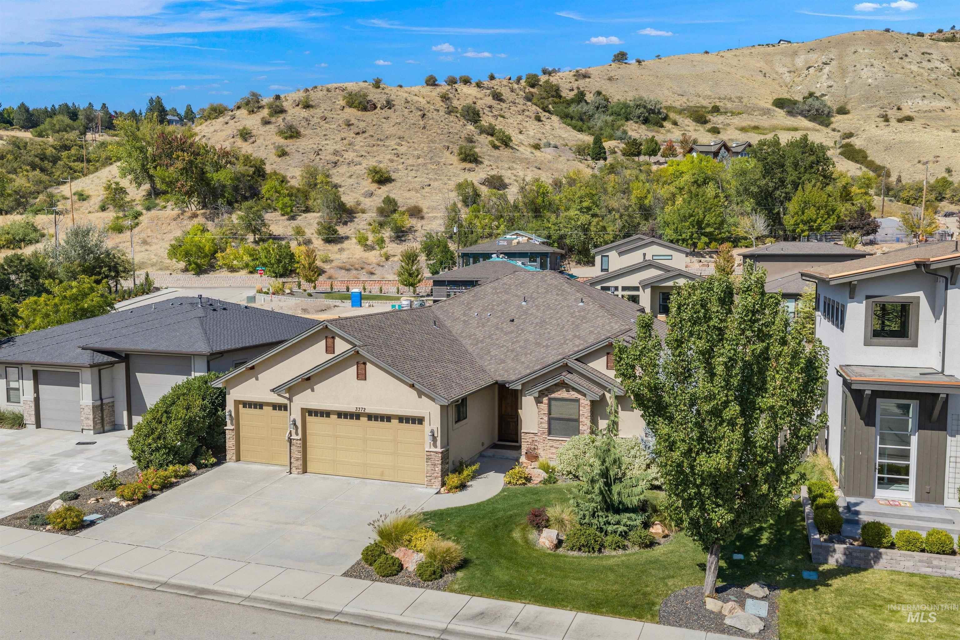3372 E Parsnip Peak Dr, Boise, Idaho 83716, 3 Bedrooms, 3 Bathrooms, Residential For Sale, Price $975,000,MLS 99001511