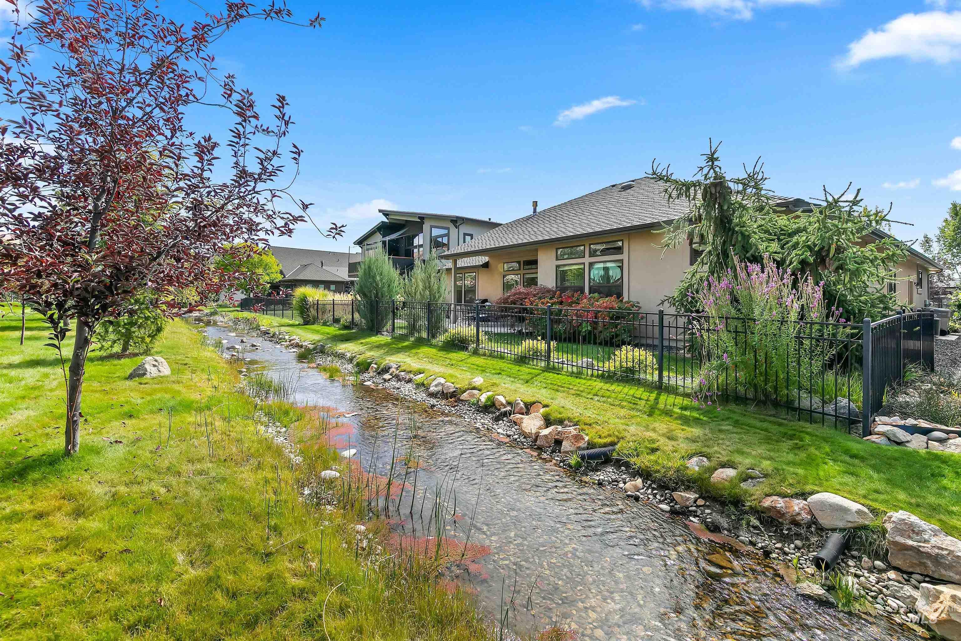 3372 E Parsnip Peak Dr, Boise, Idaho 83716, 3 Bedrooms, 3 Bathrooms, Residential For Sale, Price $975,000,MLS 99001511