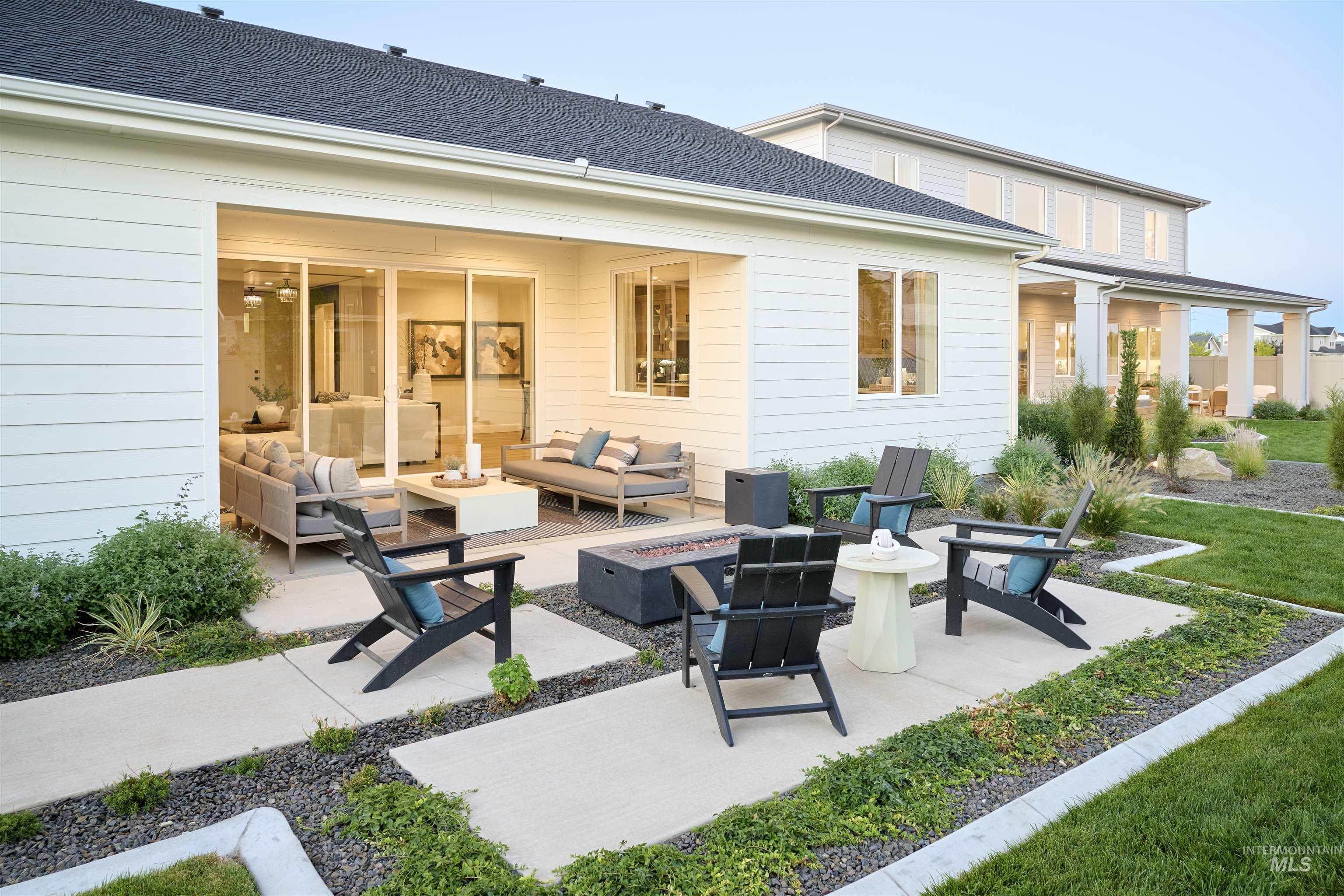 5662 W Daphne Dr, Meridian, Idaho 83646, 3 Bedrooms, 2 Bathrooms, Residential For Sale, Price $699,000,MLS 99001518