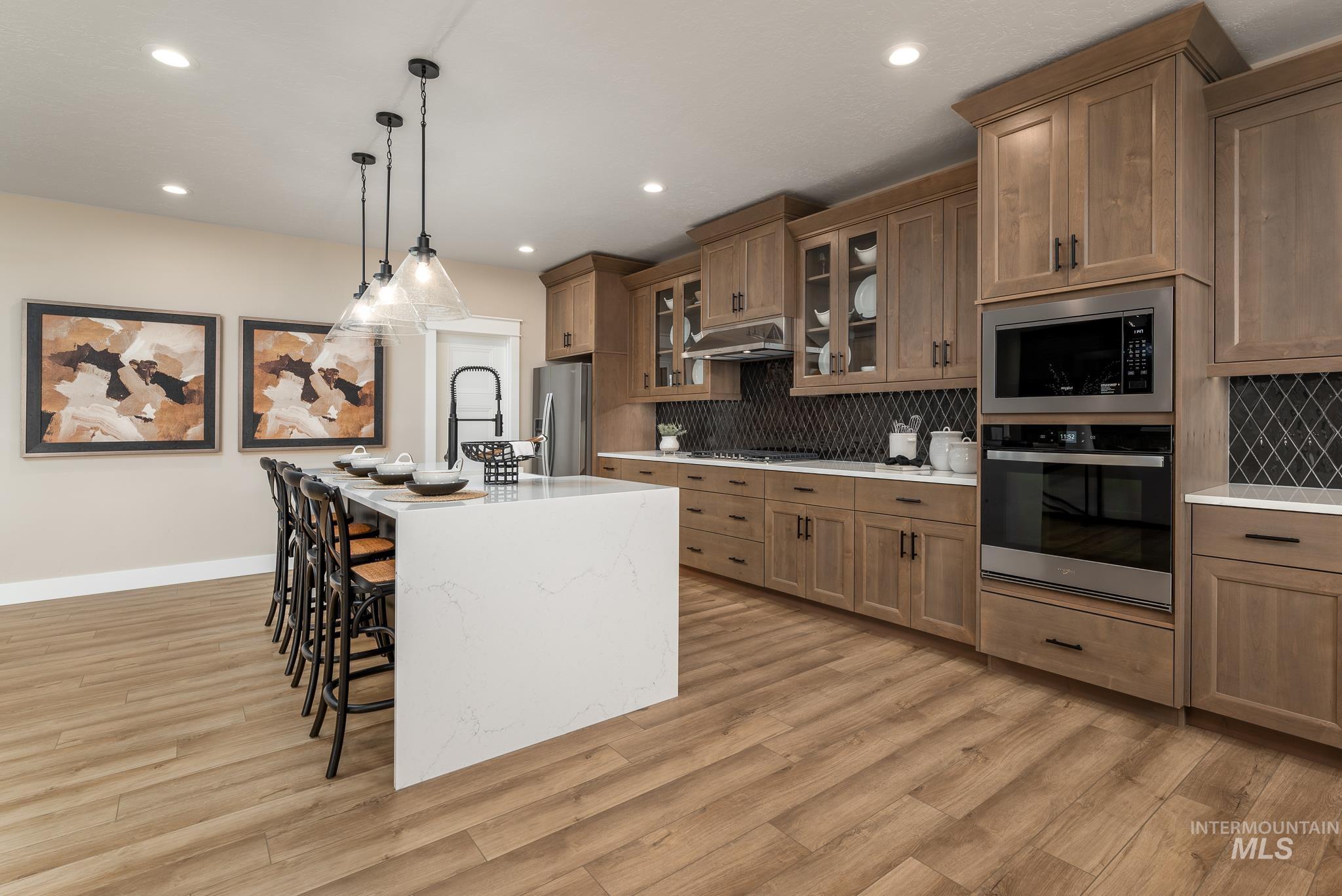 5662 W Daphne Dr, Meridian, Idaho 83646, 3 Bedrooms, 2 Bathrooms, Residential For Sale, Price $699,000,MLS 99001518
