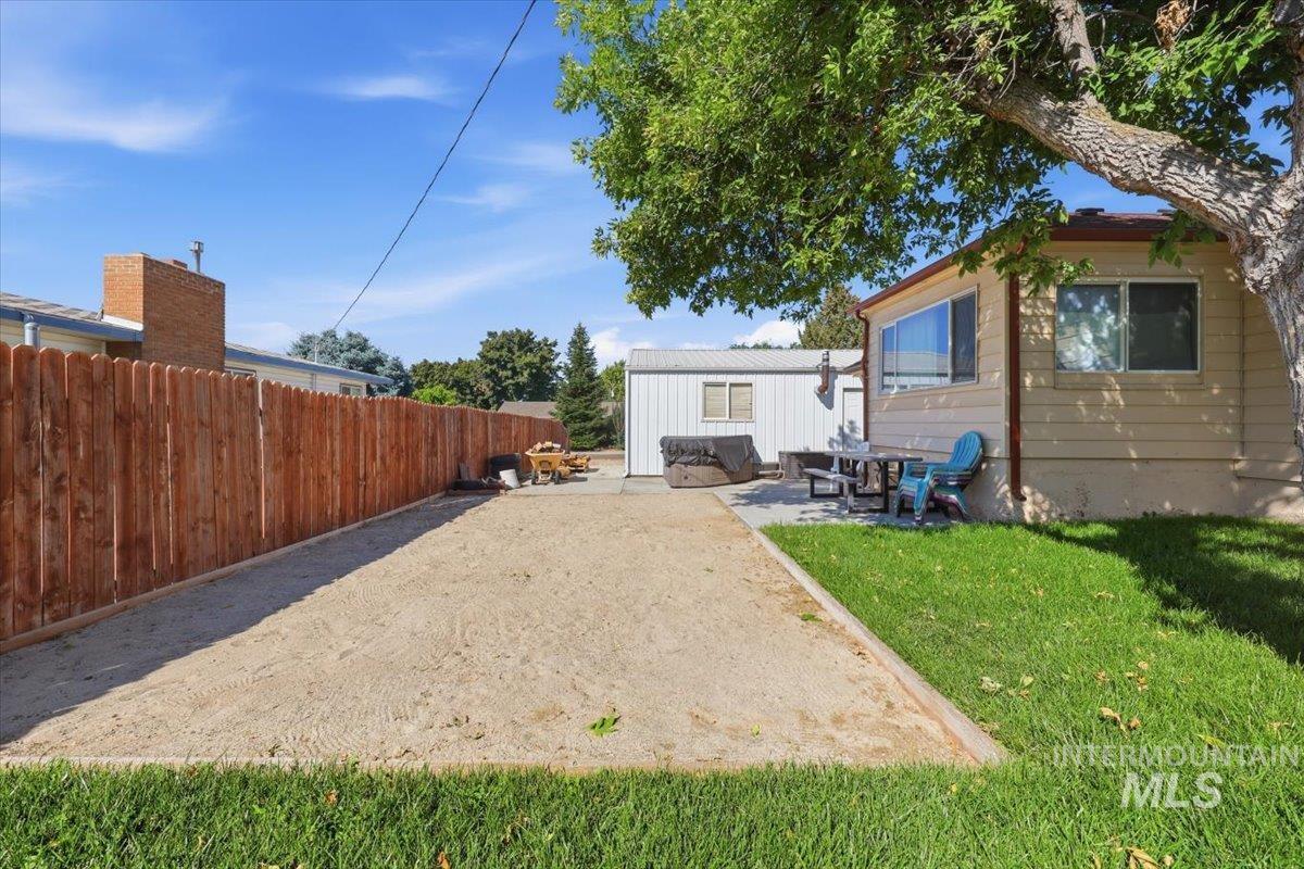 2909 Port Street, Nampa, Idaho 83687, 2 Bedrooms, 1 Bathroom, Residential For Sale, Price $309,900,MLS 99001519