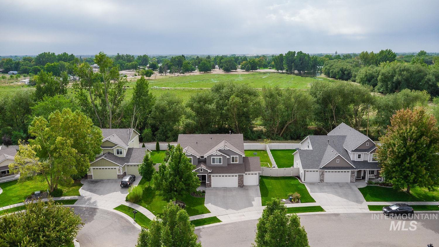 1030 N Powder River Dr, Middleton, Idaho 83644, 5 Bedrooms, 2.5 Bathrooms, Residential For Sale, Price $610,000,MLS 99001524