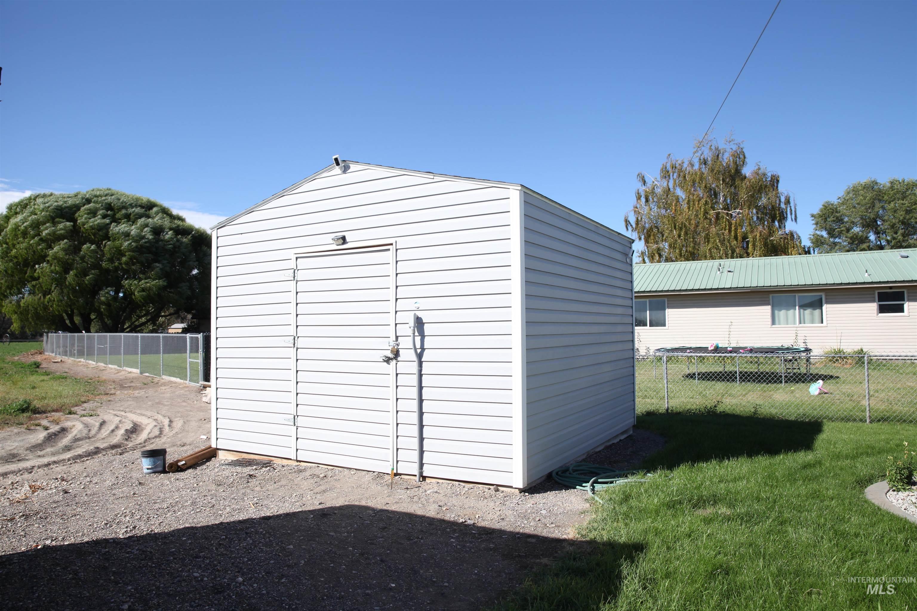 323 Marina Drive, Rupert, Idaho 83350, 3 Bedrooms, 3 Bathrooms, Residential For Sale, Price $321,900,MLS 99001528