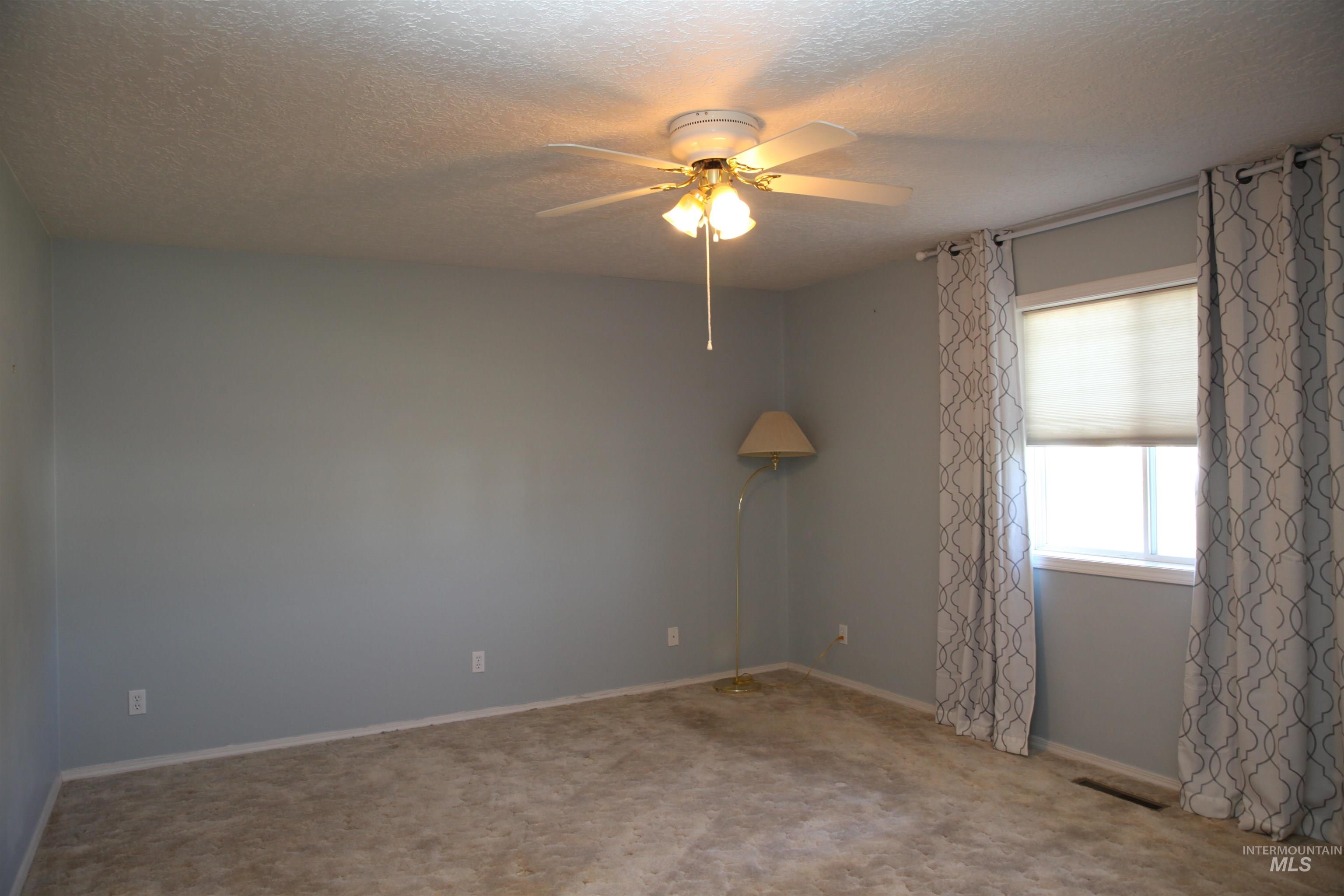 323 Marina Drive, Rupert, Idaho 83350, 3 Bedrooms, 3 Bathrooms, Residential For Sale, Price $321,900,MLS 99001528