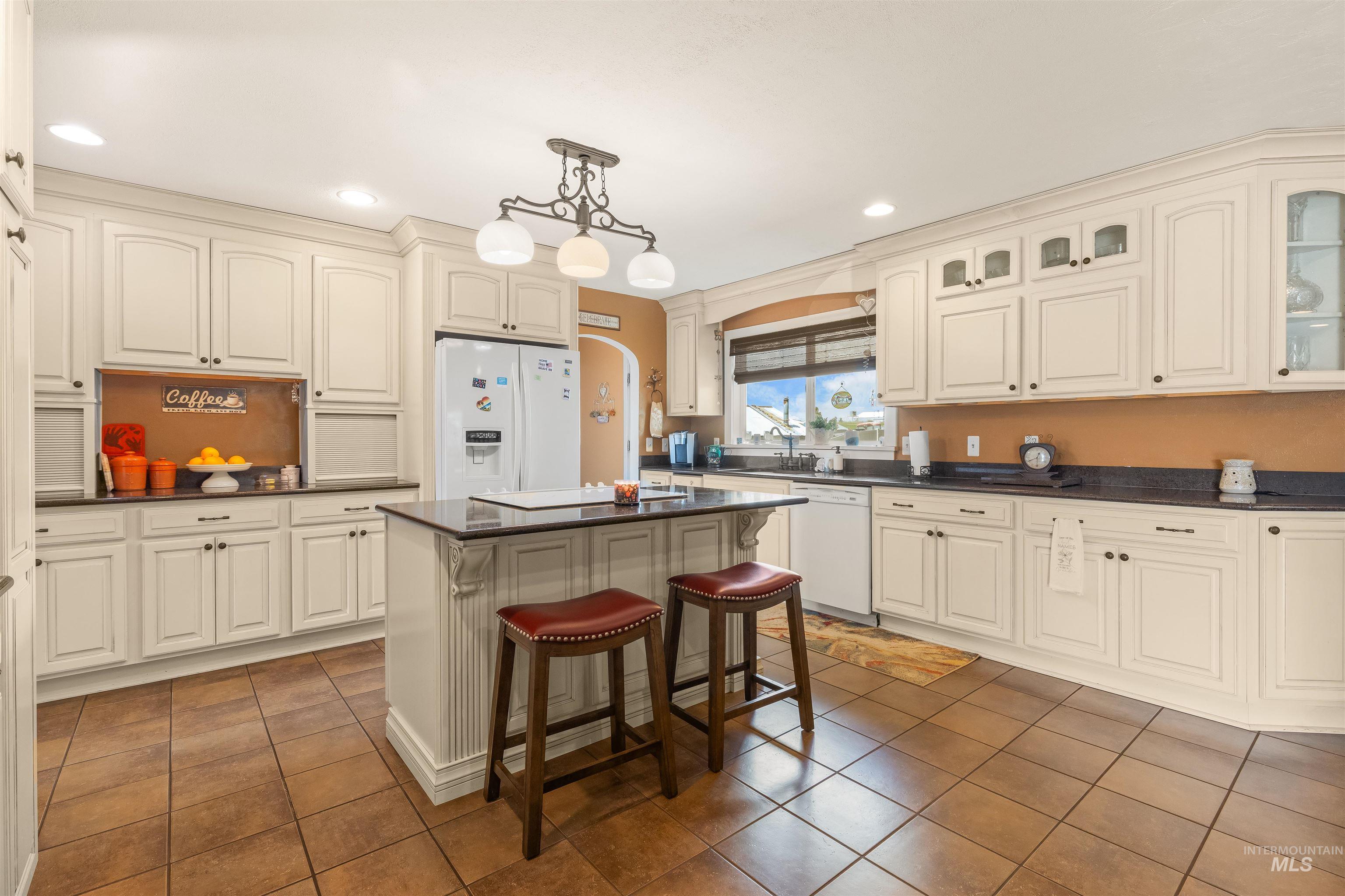 404 Halliday St, Craigmont, Idaho 83523, 3 Bedrooms, 2 Bathrooms, Residential For Sale, Price $410,000,MLS 99001530