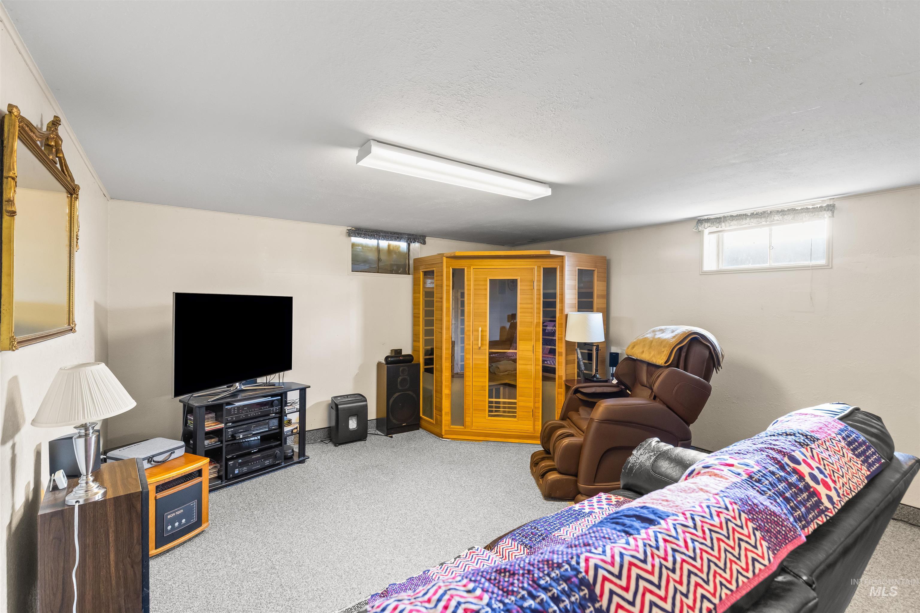404 Halliday St, Craigmont, Idaho 83523, 3 Bedrooms, 2 Bathrooms, Residential For Sale, Price $410,000,MLS 99001530