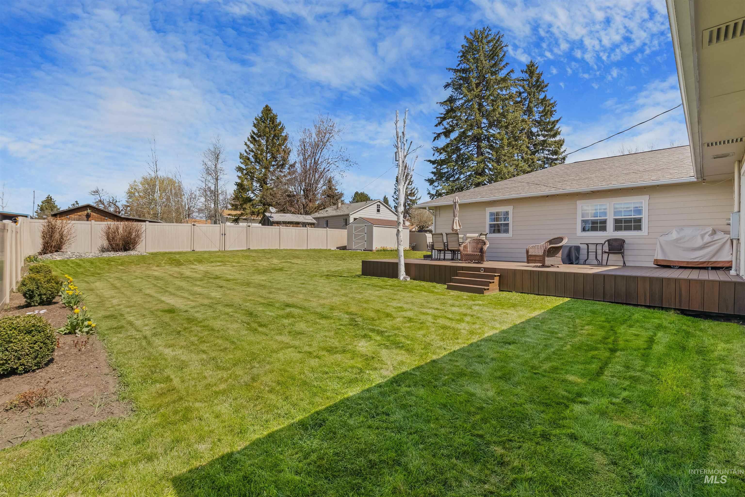404 Halliday St, Craigmont, Idaho 83523, 3 Bedrooms, 2 Bathrooms, Residential For Sale, Price $410,000,MLS 99001530