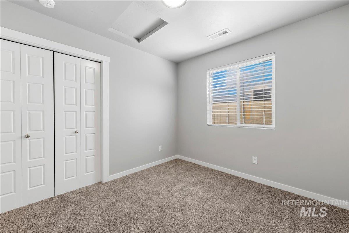 3062 S Green Forest Way, Boise, Idaho 83709, 3 Bedrooms, 2 Bathrooms, Residential For Sale, Price $399,990,MLS 99001533