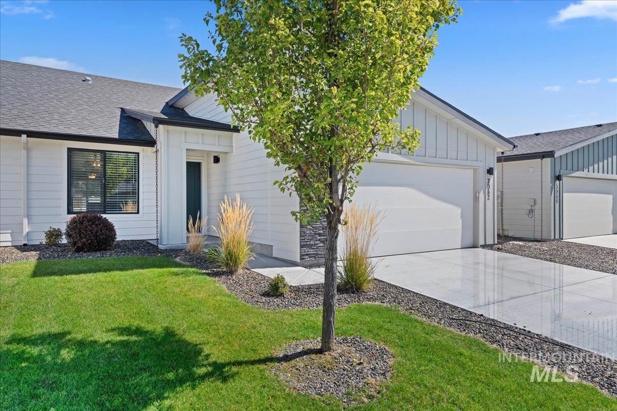 3062 S Green Forest Way, Boise, Idaho 83709, 3 Bedrooms, 2 Bathrooms, Residential For Sale, Price $399,990,MLS 99001533