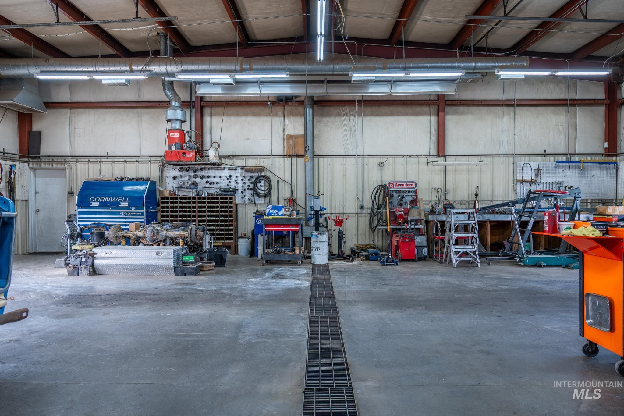 1890 SW 18th Ave, Ontario, Oregon 97914, Business/Commercial For Sale, Price $1,699,000,MLS 99001540