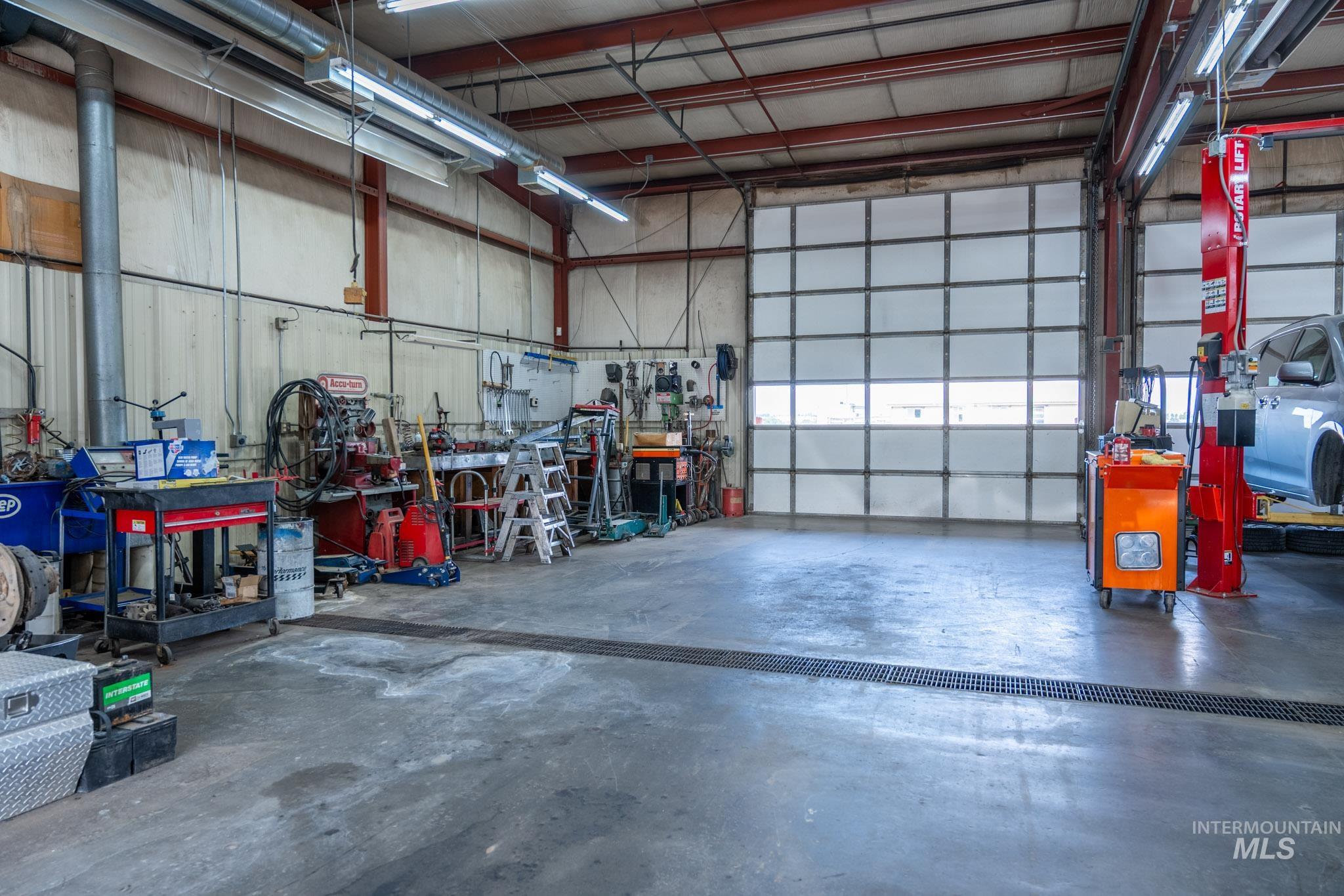 1890 SW 18th Ave, Ontario, Oregon 97914, Business/Commercial For Sale, Price $1,699,000,MLS 99001540