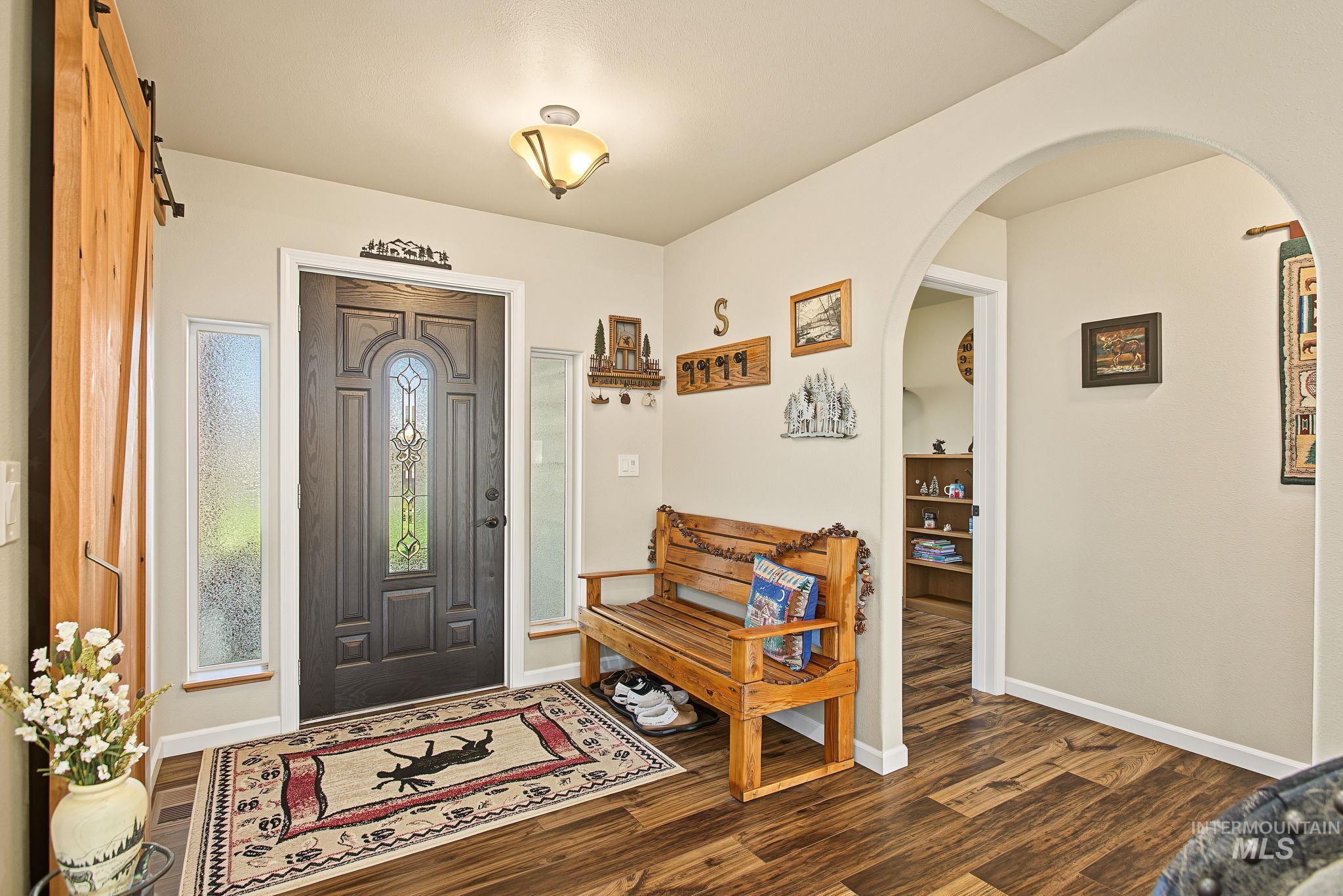 2541 3rd Ave, Clarkston, Washington 99403, 3 Bedrooms, 2 Bathrooms, Residential For Sale, Price $669,900,MLS 99001543