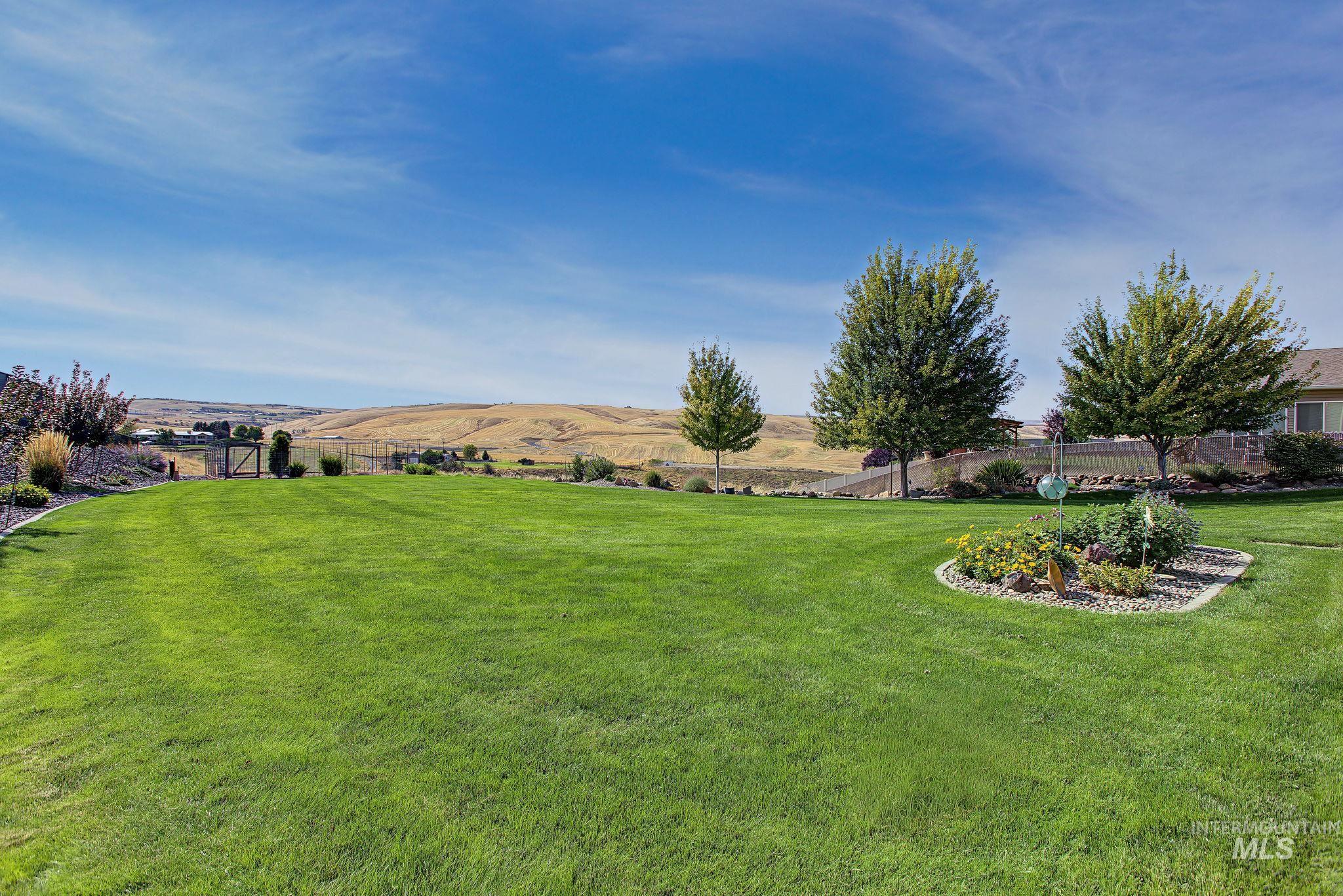 2541 3rd Ave, Clarkston, Washington 99403, 3 Bedrooms, 2 Bathrooms, Residential For Sale, Price $669,900,MLS 99001543