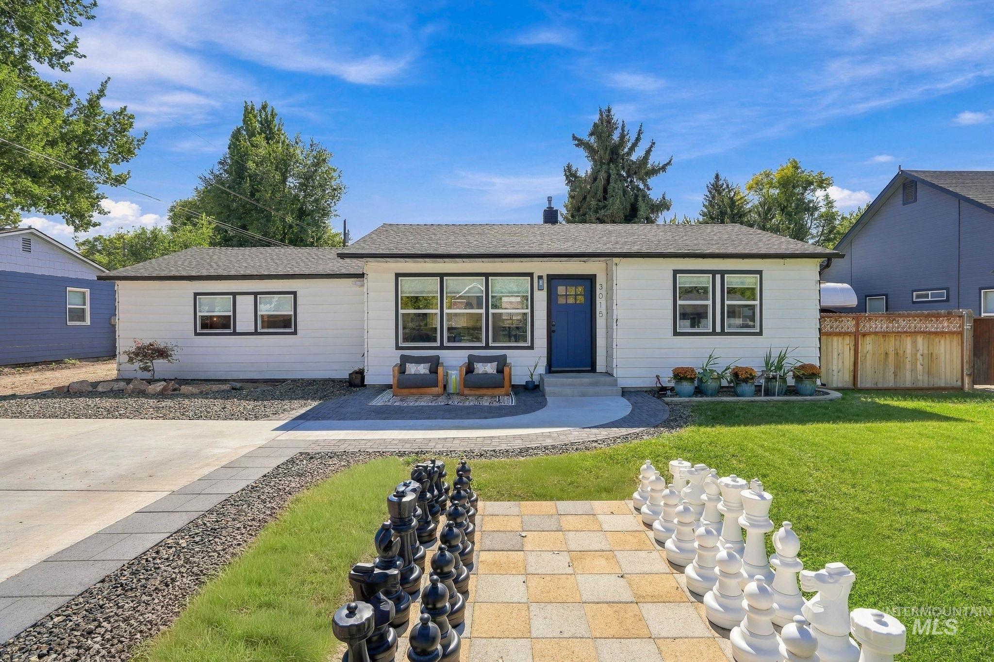 3015 W Sunset Ave, Boise, Idaho 83703, 4 Bedrooms, 2 Bathrooms, Residential For Sale, Price $589,999,MLS 99001545