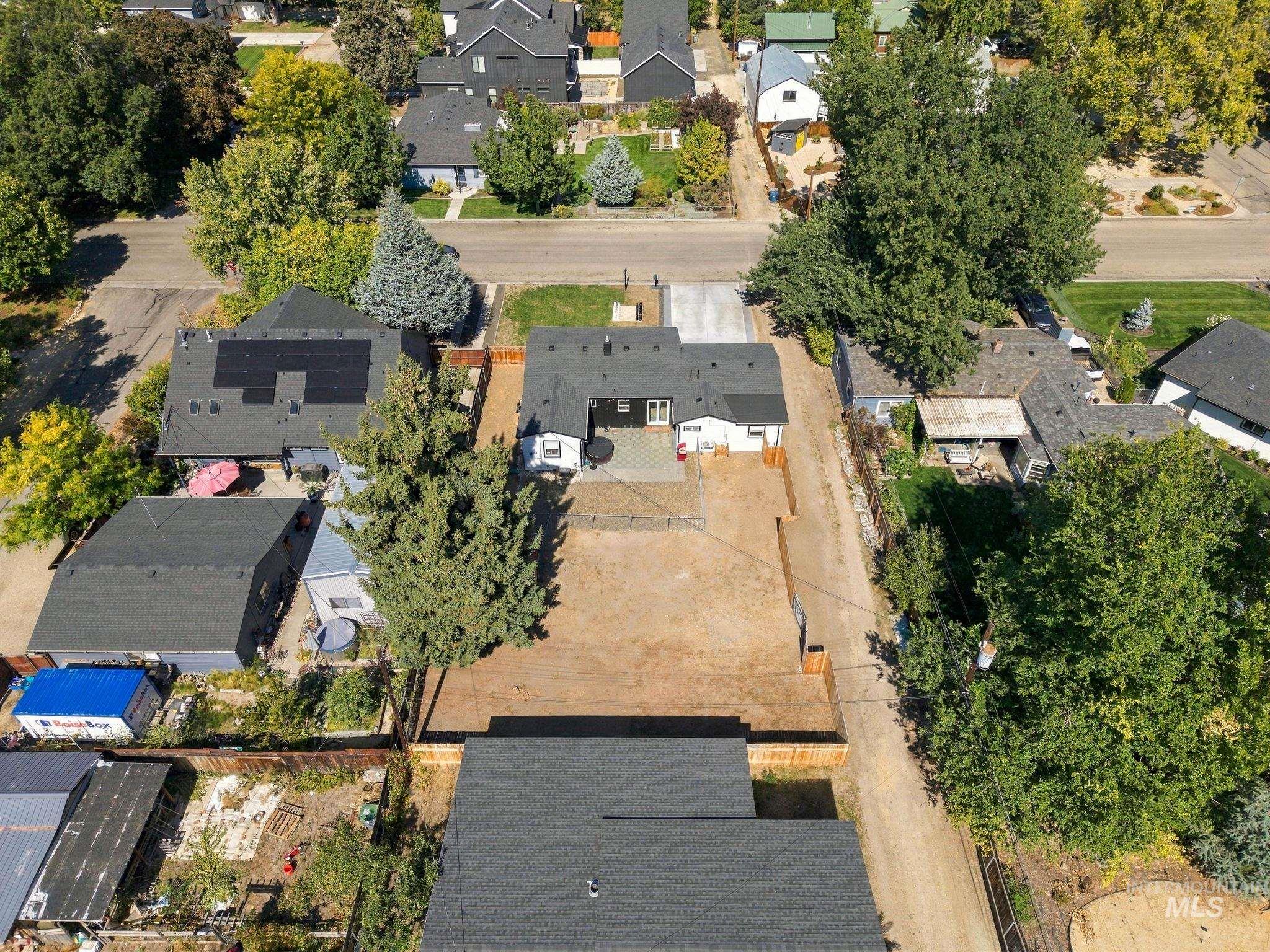 3015 W Sunset Ave, Boise, Idaho 83703, 4 Bedrooms, 2 Bathrooms, Residential For Sale, Price $589,999,MLS 99001545