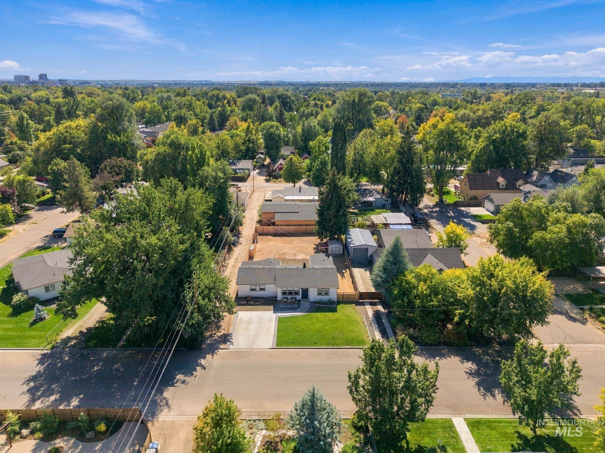 3015 W Sunset Ave, Boise, Idaho 83703, 4 Bedrooms, 2 Bathrooms, Residential For Sale, Price $589,999,MLS 99001545