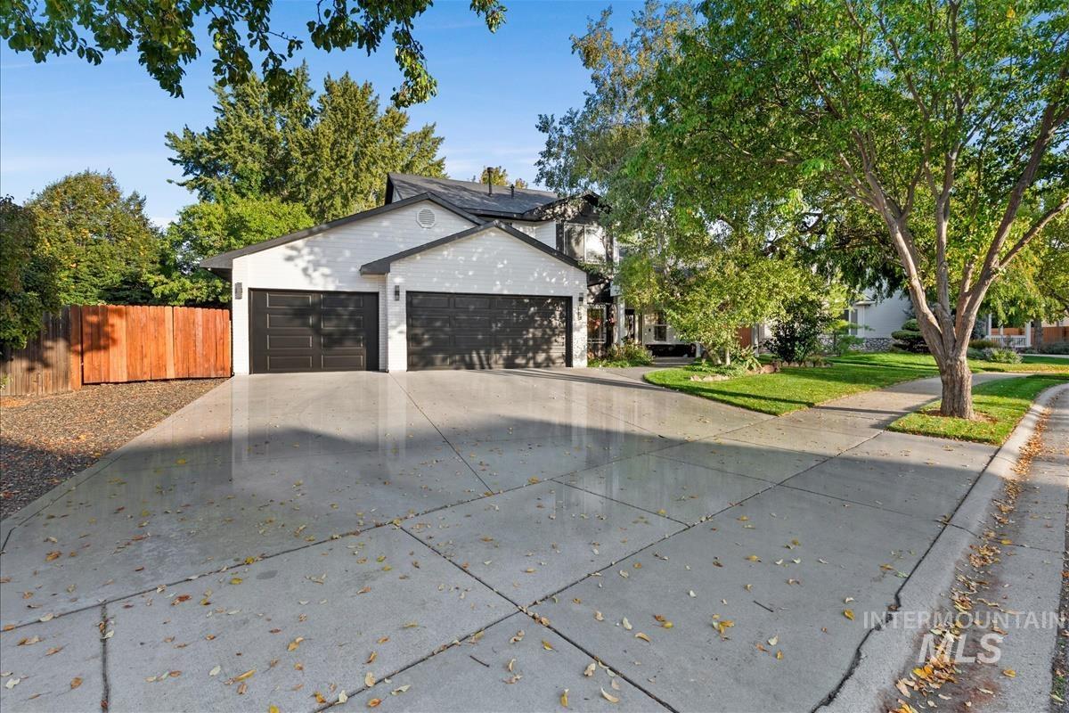 2734 S Pine Flats Ave, Meridian, Idaho 83642, 4 Bedrooms, 3 Bathrooms, Residential For Sale, Price $744,999,MLS 99001546