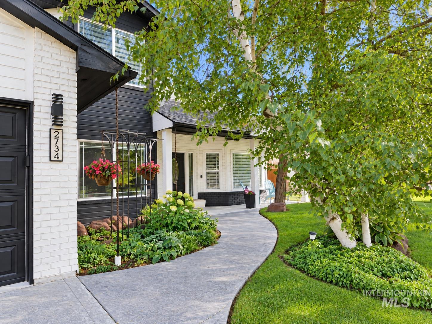 2734 S Pine Flats Ave, Meridian, Idaho 83642, 4 Bedrooms, 3 Bathrooms, Residential For Sale, Price $750,000,MLS 99001546