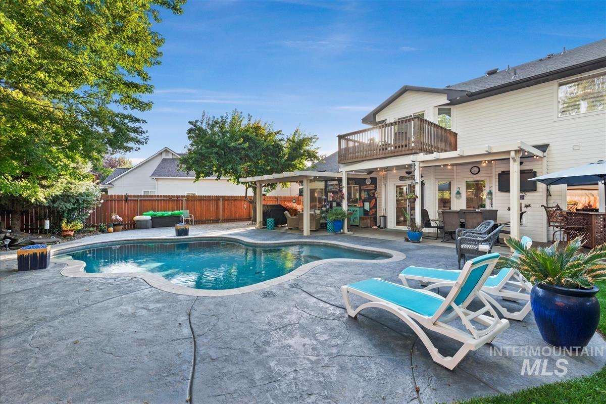 2734 S Pine Flats Ave, Meridian, Idaho 83642, 4 Bedrooms, 3 Bathrooms, Residential For Sale, Price $744,999,MLS 99001546