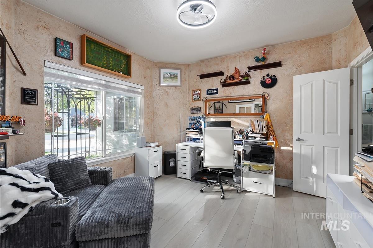 2734 S Pine Flats Ave, Meridian, Idaho 83642, 4 Bedrooms, 3 Bathrooms, Residential For Sale, Price $744,999,MLS 99001546