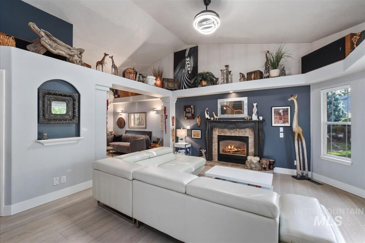 2734 S Pine Flats Ave, Meridian, Idaho 83642, 4 Bedrooms, 3 Bathrooms, Residential For Sale, Price $744,999,MLS 99001546