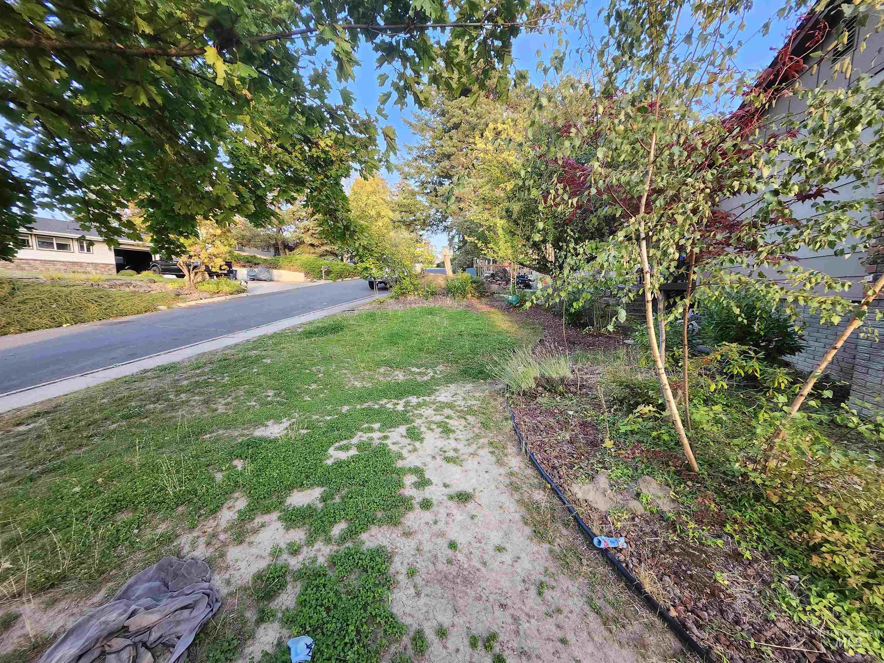 622 Indian Hills Dr, Moscow, Idaho 83843, 4 Bedrooms, 3 Bathrooms, Residential For Sale, Price $589,000,MLS 99001548
