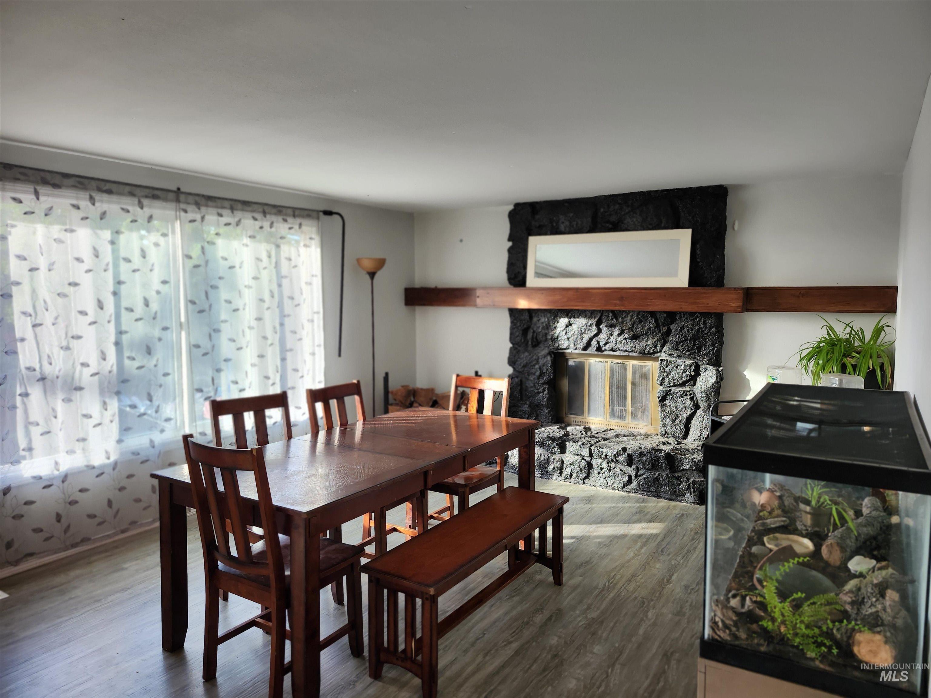 622 Indian Hills Dr, Moscow, Idaho 83843, 4 Bedrooms, 3 Bathrooms, Residential For Sale, Price $589,000,MLS 99001548