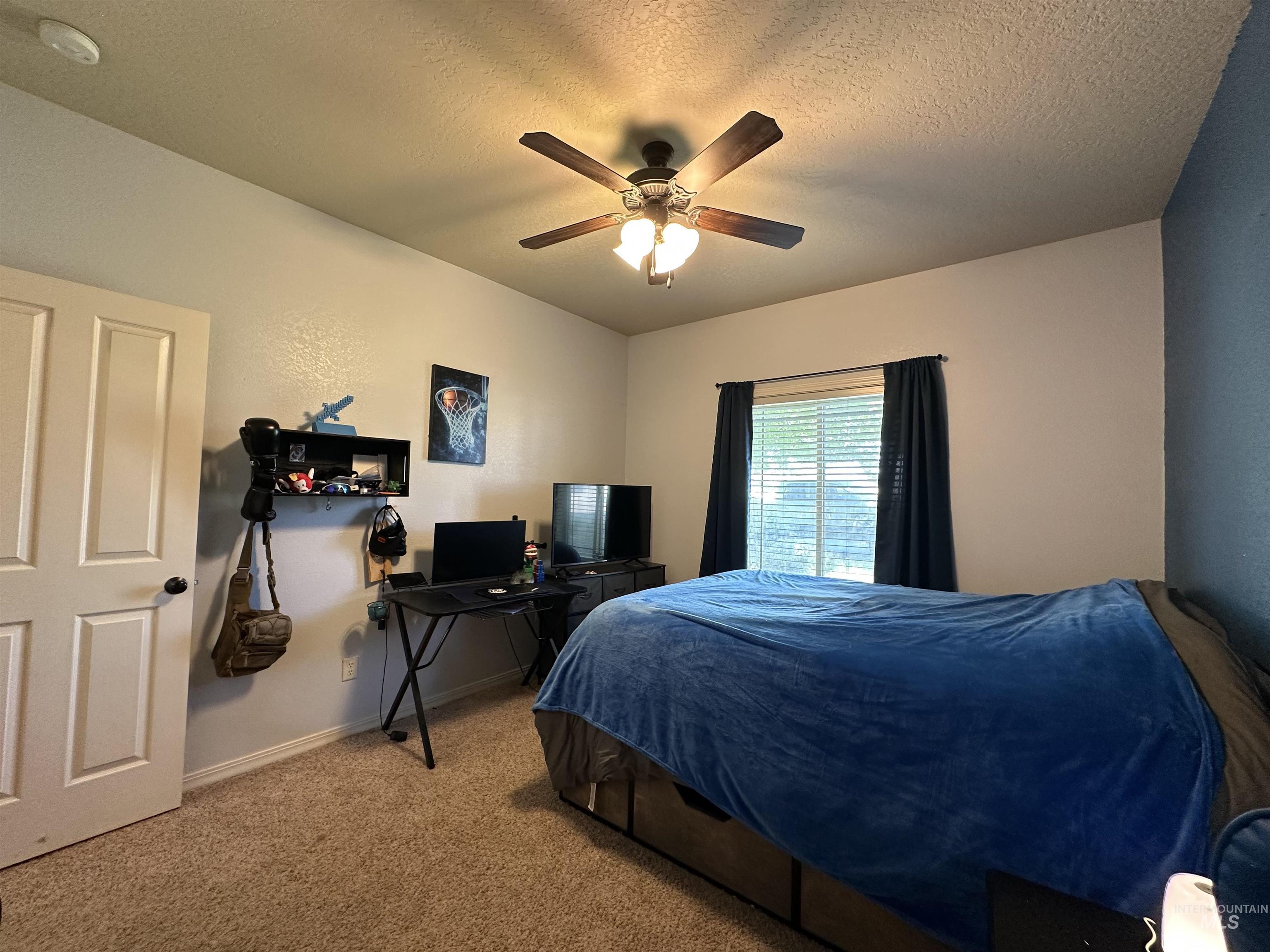 1581 NE Bedrock St, Mountain Home, Idaho 83647, 4 Bedrooms, 2 Bathrooms, Residential For Sale, Price $420,000,MLS 99001549