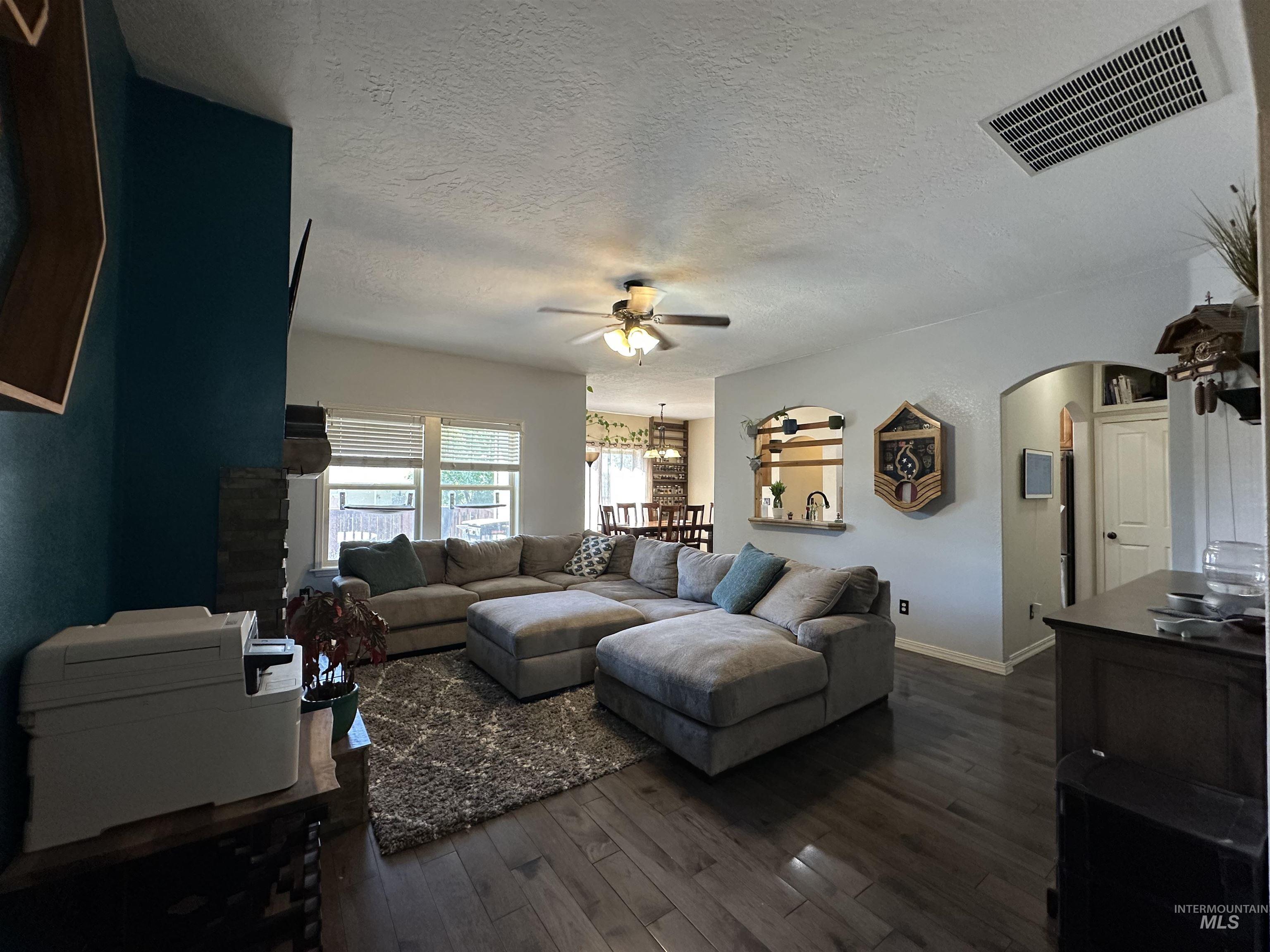 1581 NE Bedrock St, Mountain Home, Idaho 83647, 4 Bedrooms, 2 Bathrooms, Residential For Sale, Price $420,000,MLS 99001549