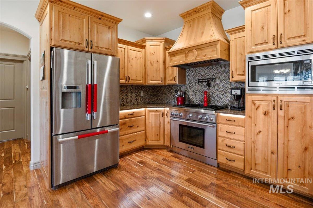 2433 Blick, Twin Falls, Idaho 83301, 3 Bedrooms, 3 Bathrooms, Residential For Sale, Price $625,000,MLS 99001550