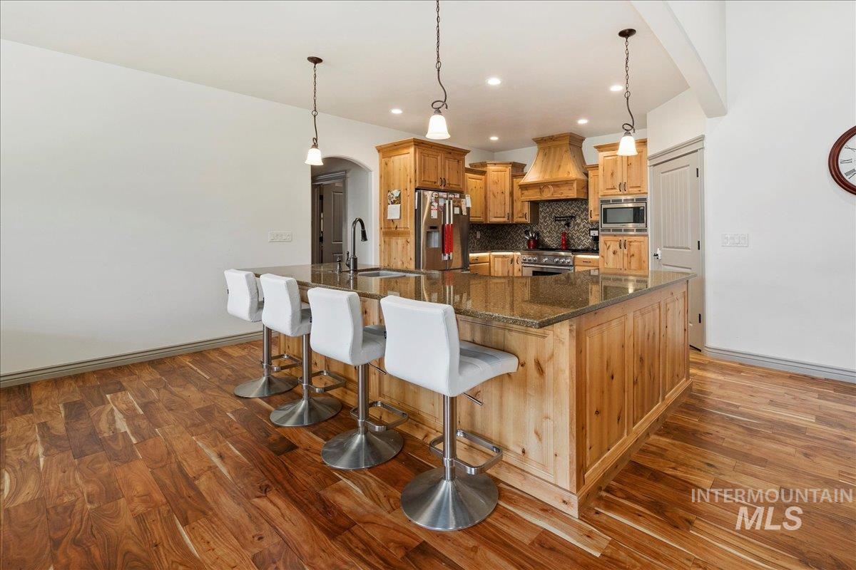 2433 Blick, Twin Falls, Idaho 83301, 3 Bedrooms, 3 Bathrooms, Residential For Sale, Price $625,000,MLS 99001550