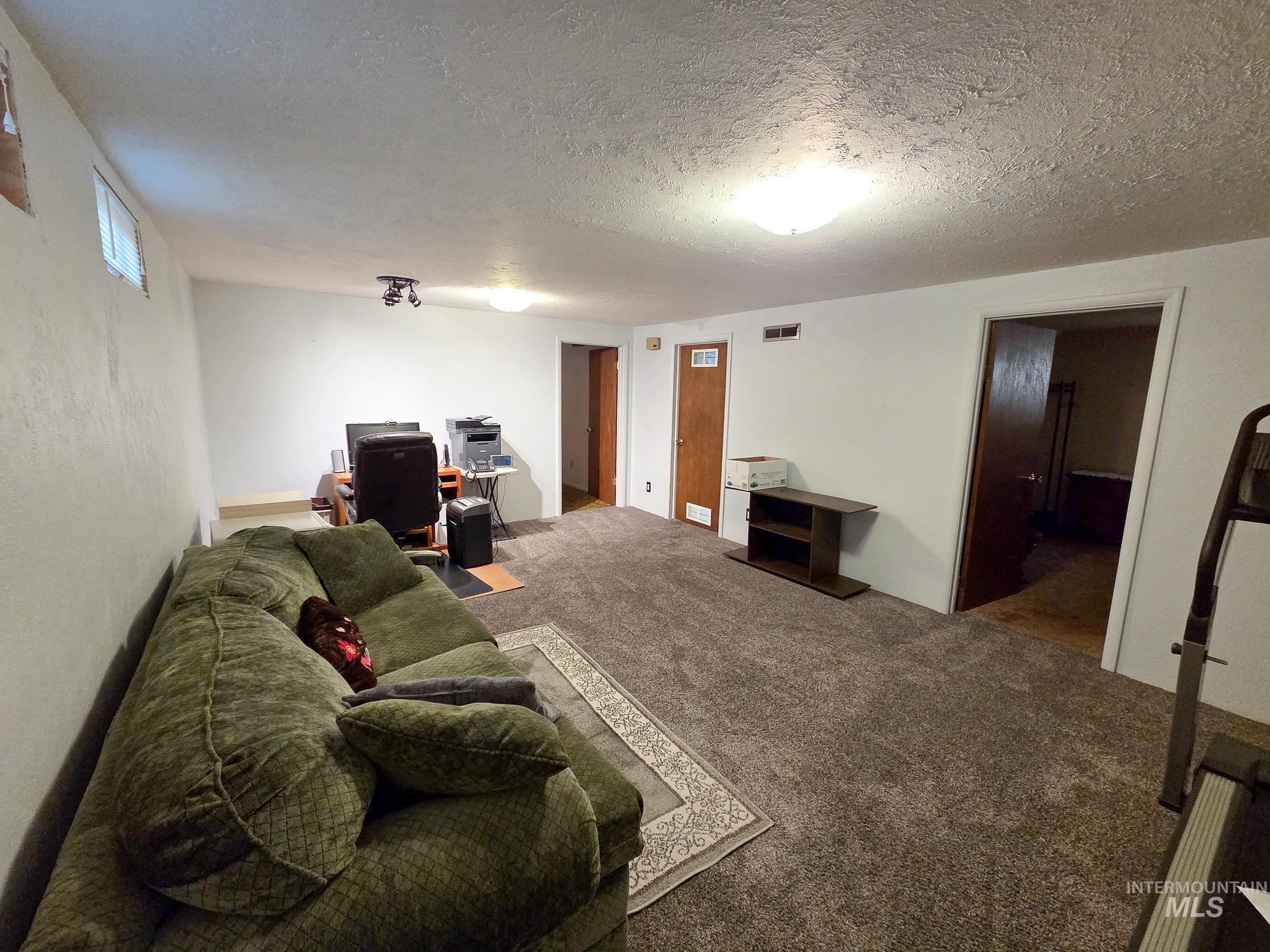 624 Airway Ave, Lewiston, Idaho 83501, 4 Bedrooms, 2 Bathrooms, Residential For Sale, Price $459,900,MLS 99001557