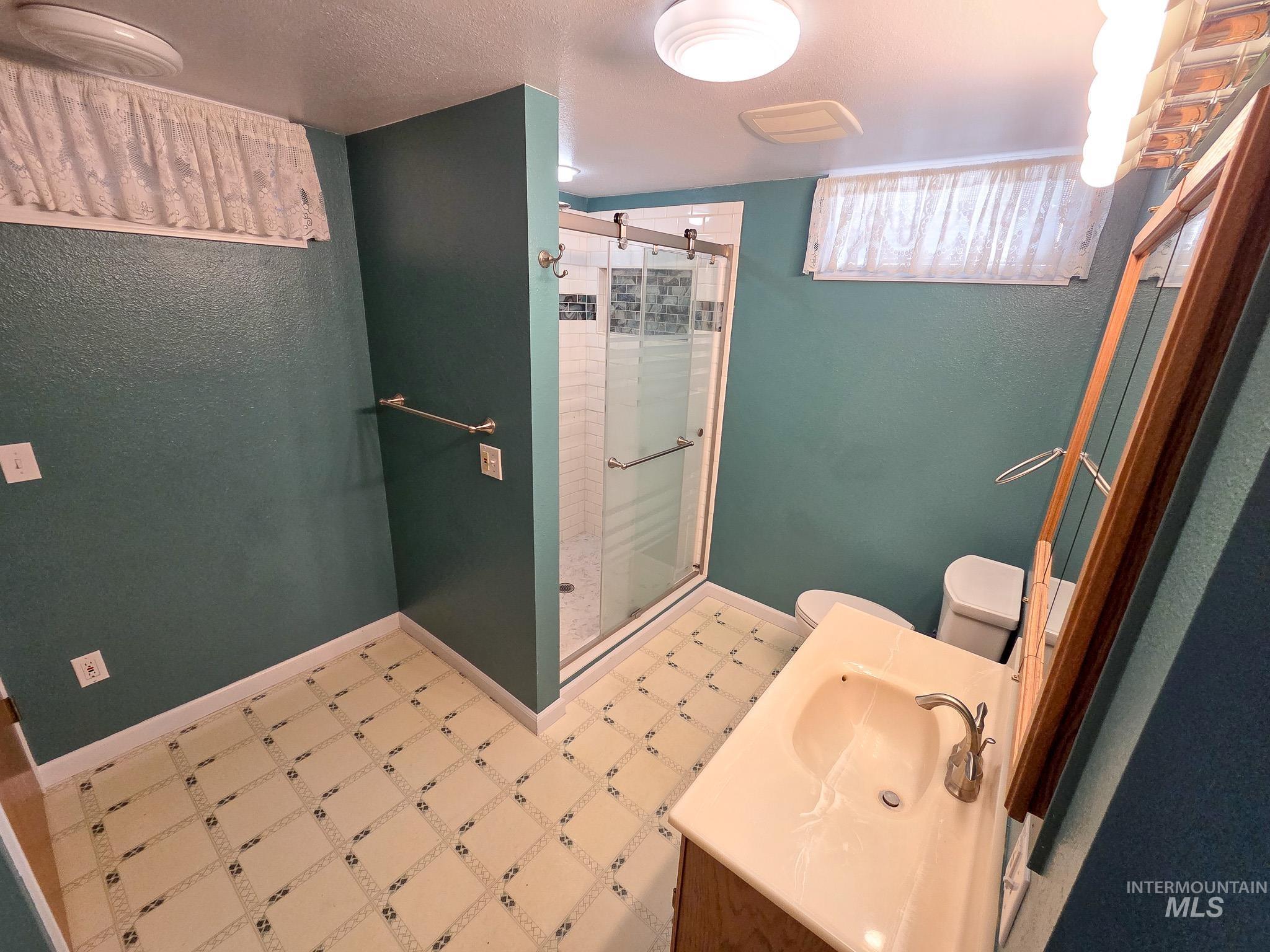 624 Airway Ave, Lewiston, Idaho 83501, 4 Bedrooms, 2 Bathrooms, Residential For Sale, Price $459,900,MLS 99001557