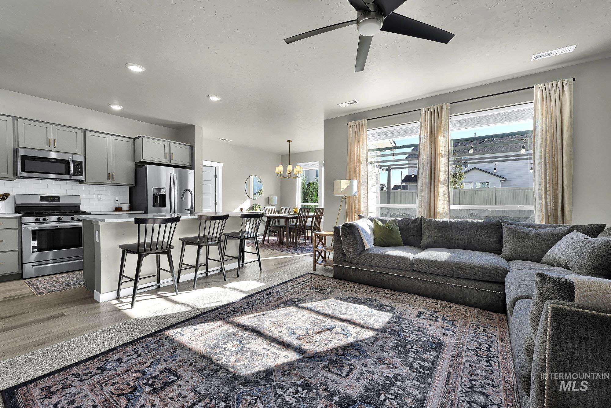 4328 N Pale Creek Ave, Meridian, Idaho 83646, 4 Bedrooms, 2.5 Bathrooms, Residential For Sale, Price $475,000,MLS 99001567