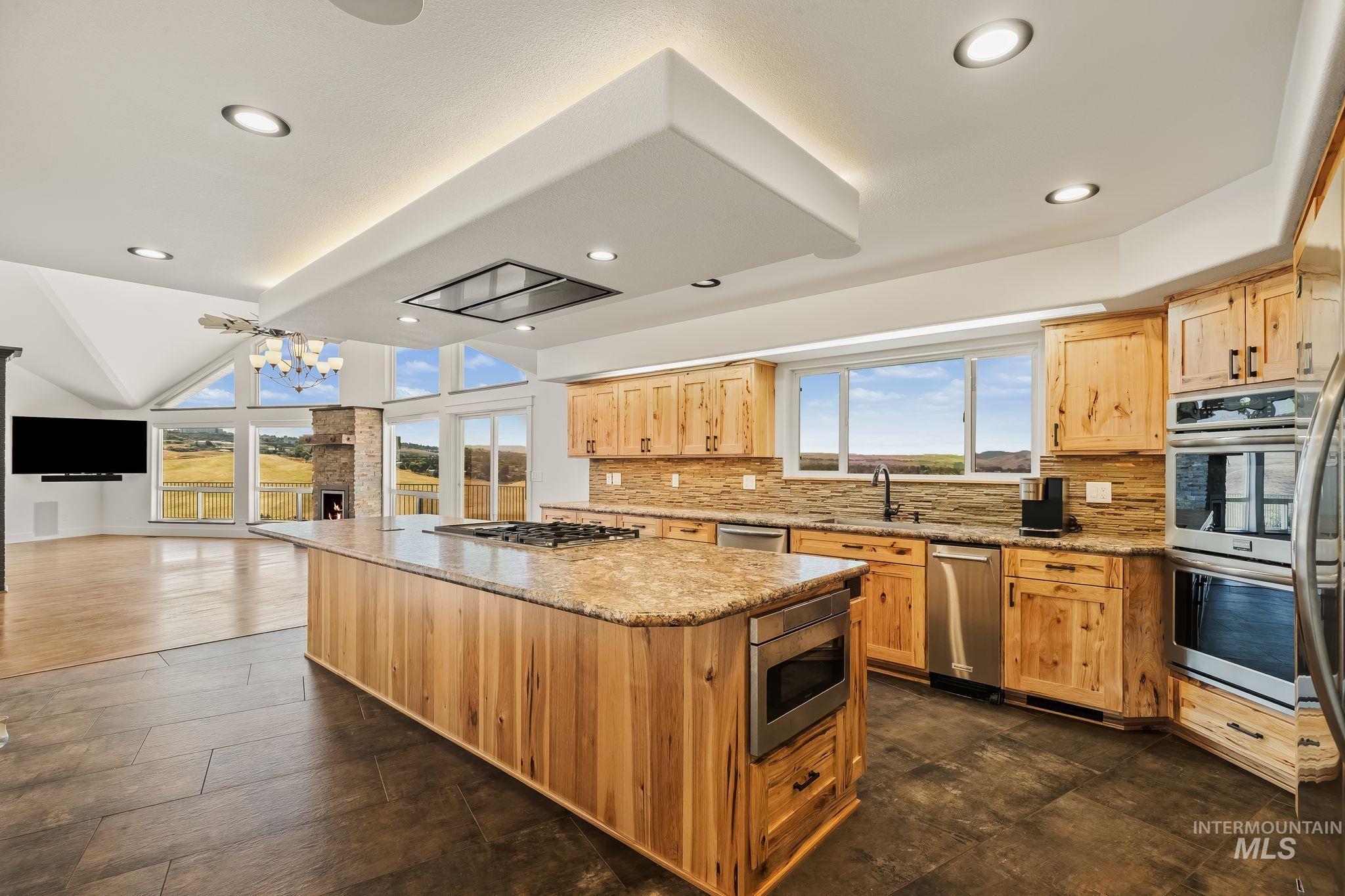 3360 E Main Street, Lewiston, Idaho 83501, 5 Bedrooms, 3.5 Bathrooms, Residential For Sale, Price $1,200,000, 99001585