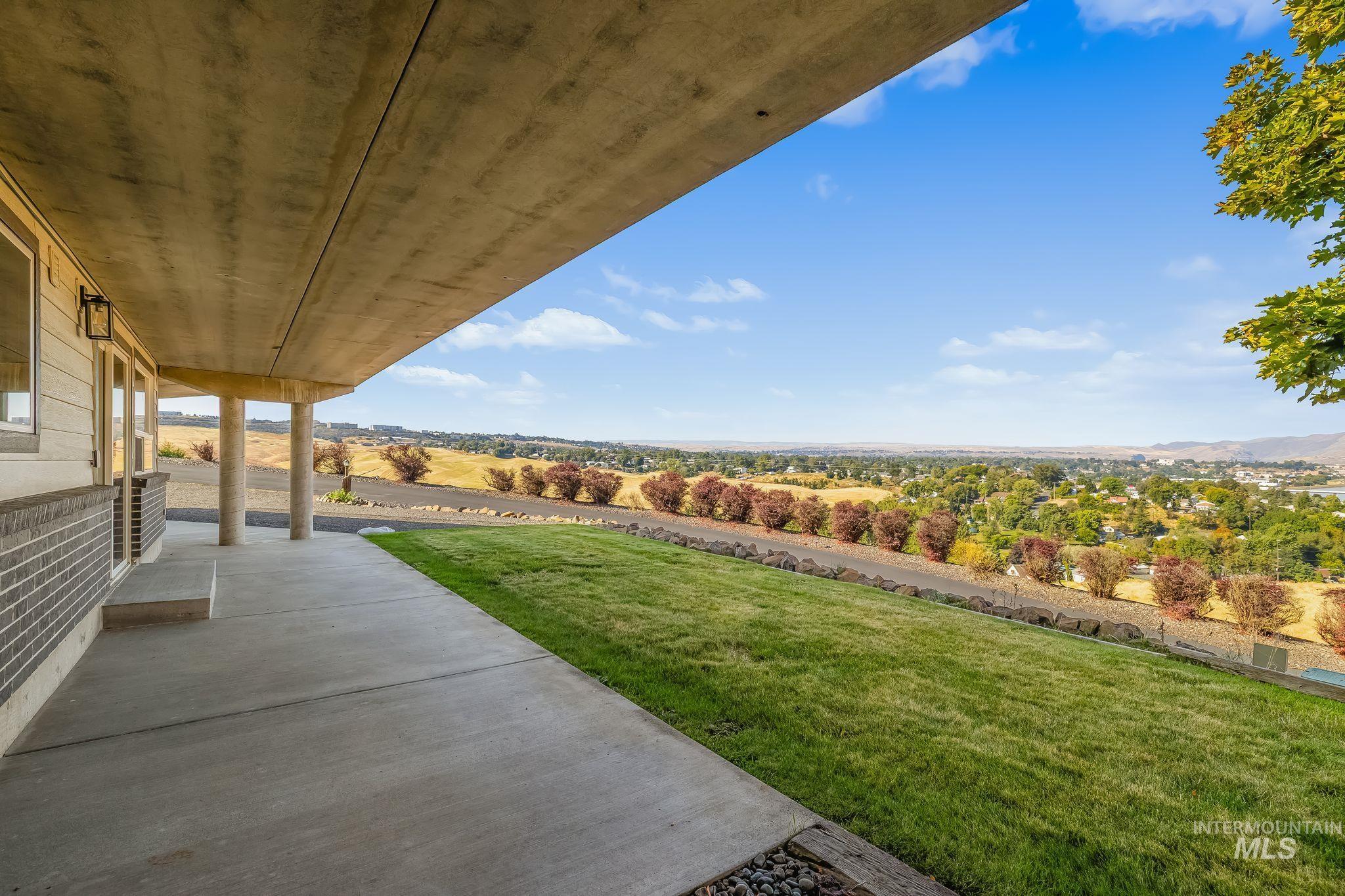 3360 E Main Street, Lewiston, Idaho 83501, 5 Bedrooms, 3.5 Bathrooms, Residential For Sale, Price $1,200,000, 99001585