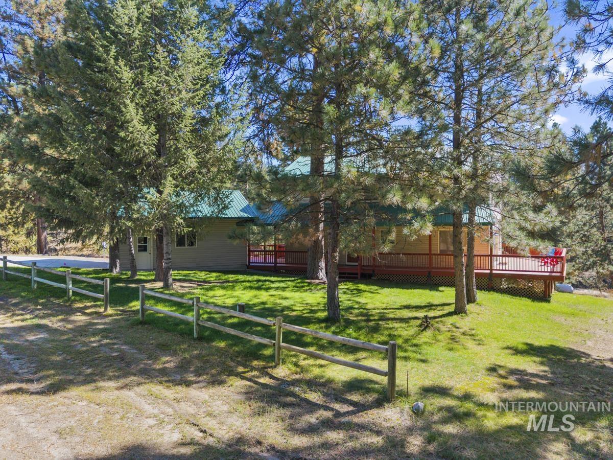 1496 Pine Ridge Drive, Cascade, Idaho 83611, 4 Bedrooms, 4 Bathrooms, Residential For Sale, Price $720,000,MLS 99001591