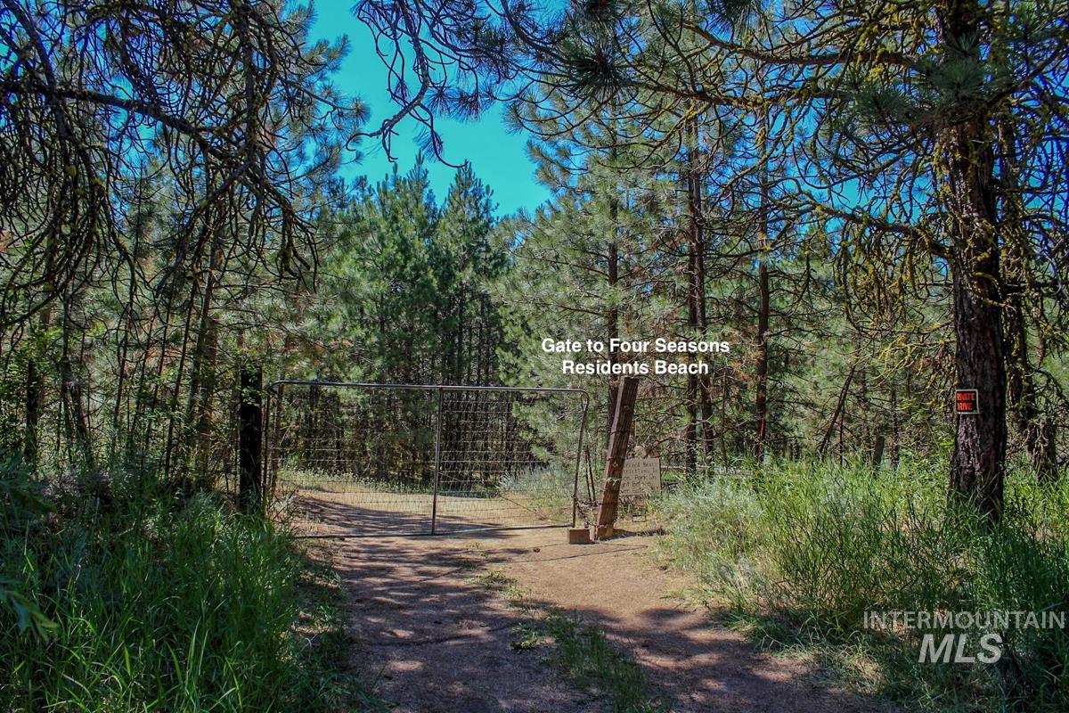 1496 Pine Ridge Drive, Cascade, Idaho 83611, 4 Bedrooms, 4 Bathrooms, Residential For Sale, Price $720,000,MLS 99001591
