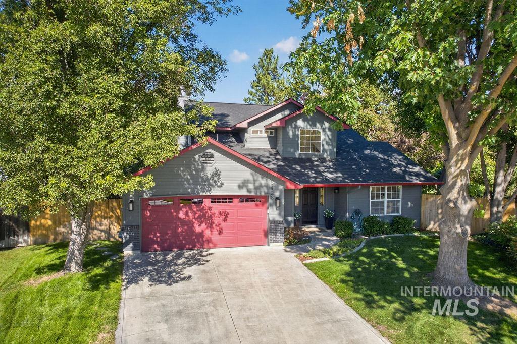 5428 W Clearview Ct., Boise, Idaho 83703, 3 Bedrooms, 2.5 Bathrooms, Residential For Sale, Price $524,900,MLS 99001593