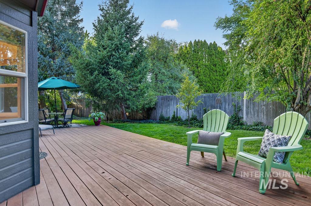5428 W Clearview Ct., Boise, Idaho 83703, 3 Bedrooms, 2.5 Bathrooms, Residential For Sale, Price $524,900,MLS 99001593