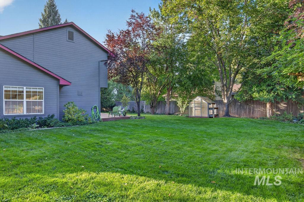 5428 W Clearview Ct., Boise, Idaho 83703, 3 Bedrooms, 2.5 Bathrooms, Residential For Sale, Price $524,900,MLS 99001593