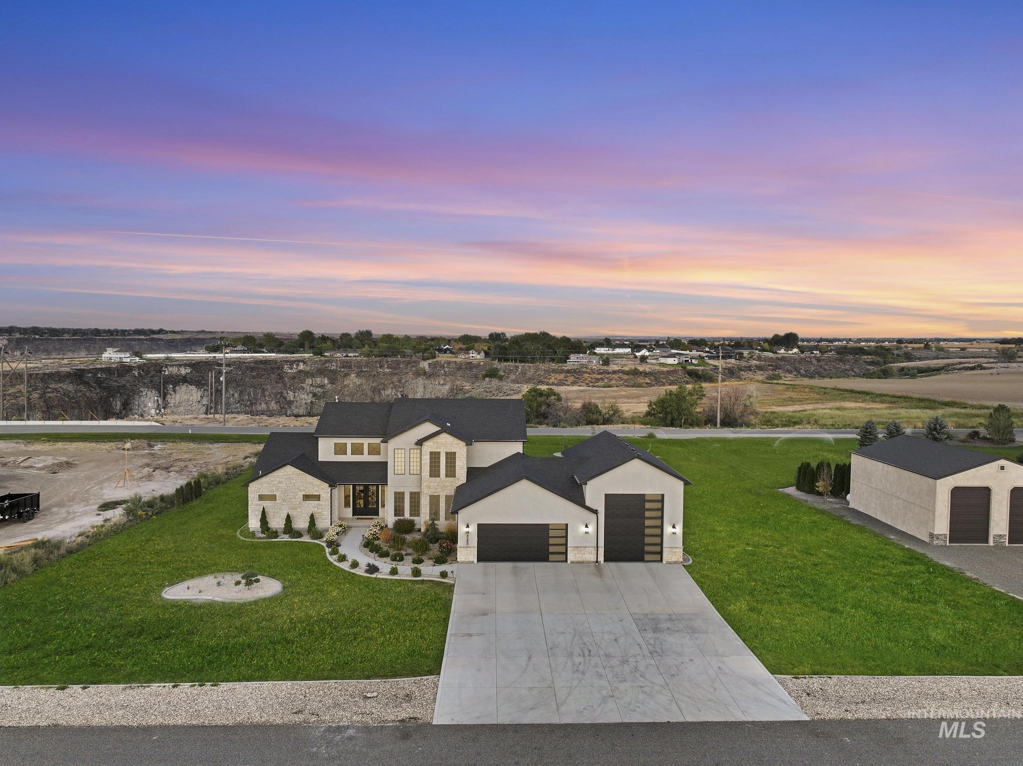 4280 Rim Vista Rd, Filer, Idaho 83328, 4 Bedrooms, 4.5 Bathrooms, Residential For Sale, Price $935,000, 99001600