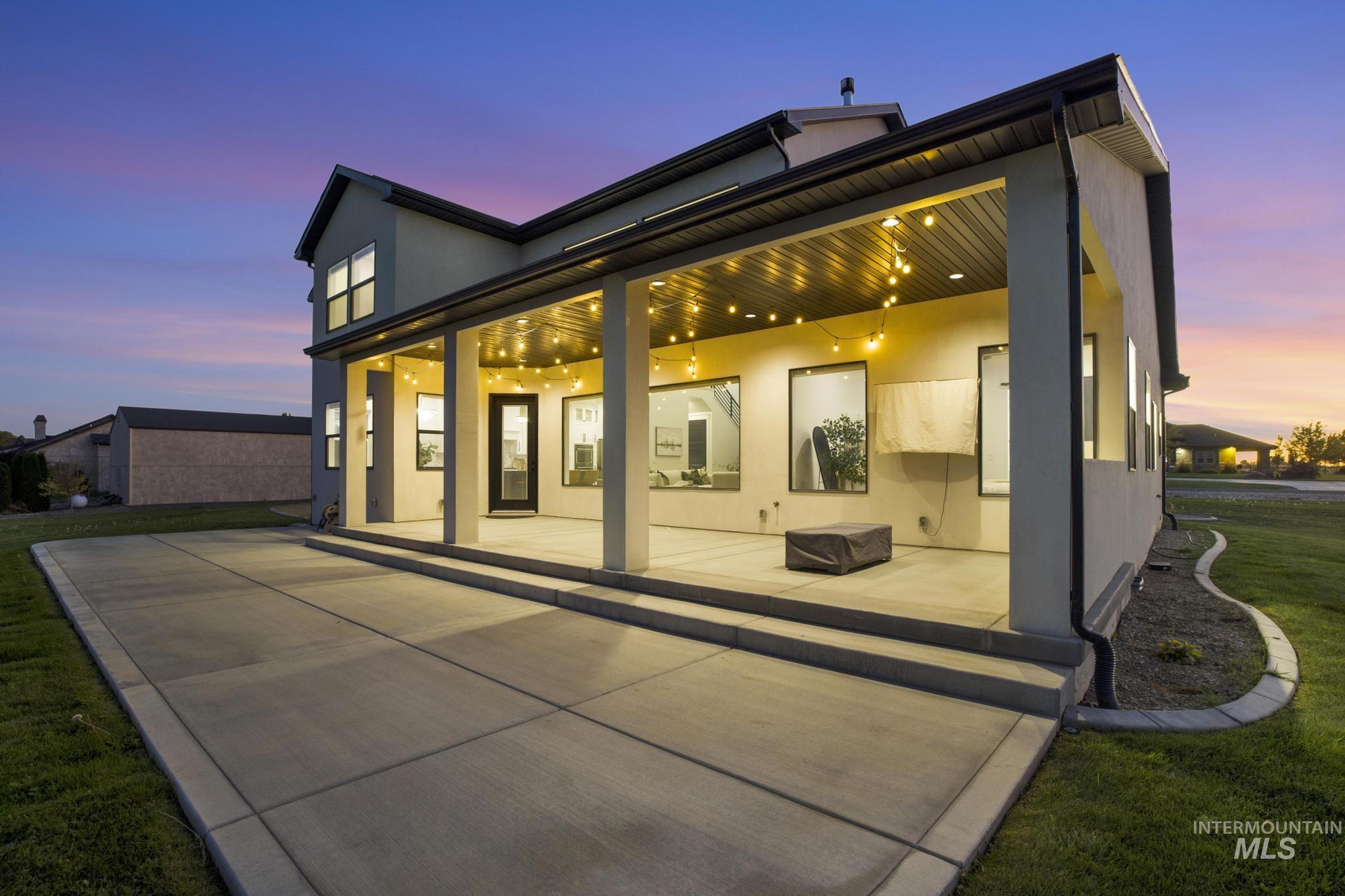 4280 Rim Vista Rd, Filer, Idaho 83328, 4 Bedrooms, 4.5 Bathrooms, Residential For Sale, Price $935,000, 99001600