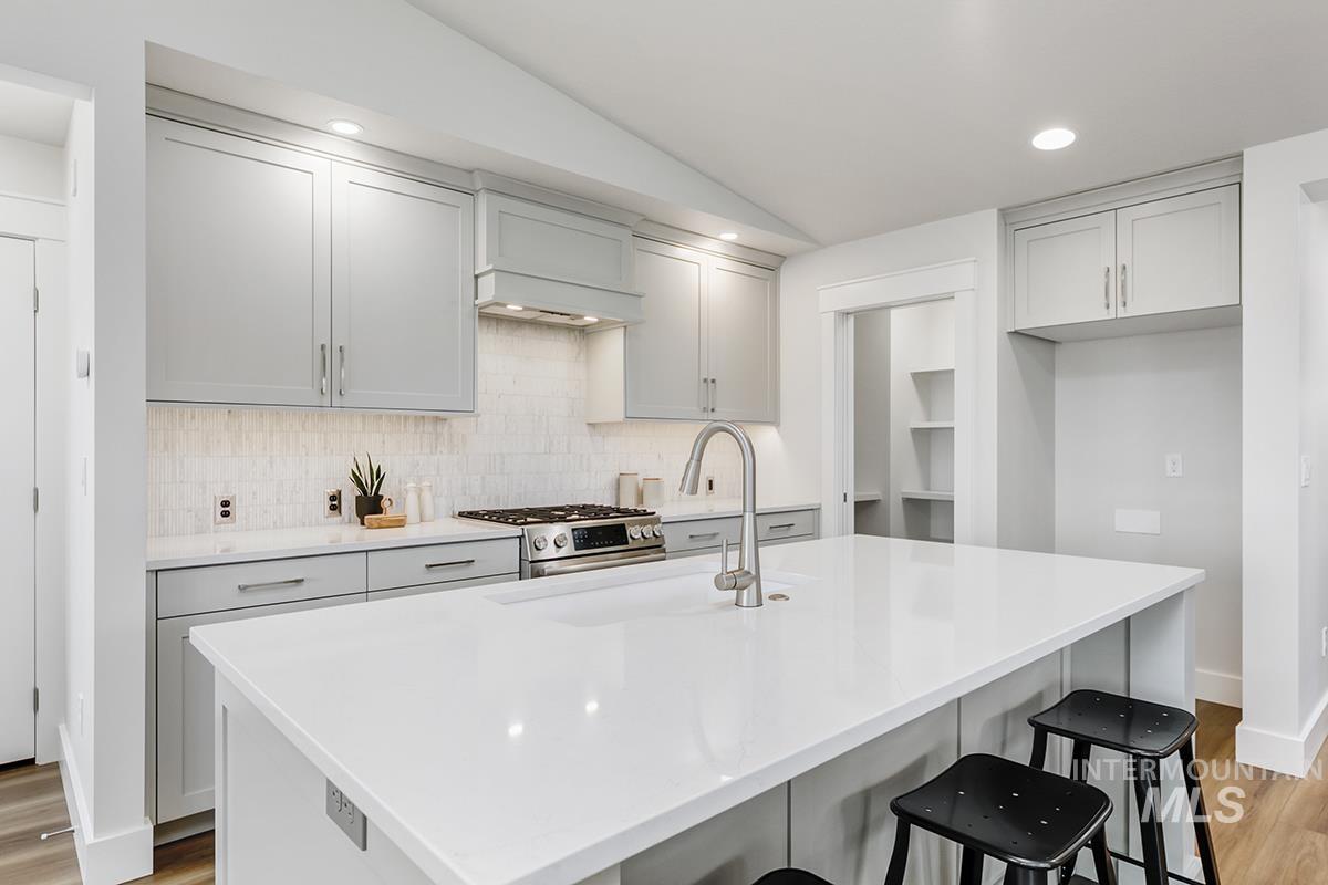3560 E Cedarhurst Lane, Meridian, Idaho 83642, 3 Bedrooms, 2 Bathrooms, Residential For Sale, Price $524,800,MLS 99001604