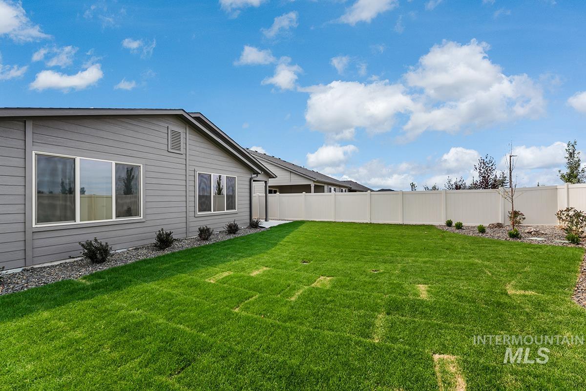 3576 E Cedarhurst Lane, Meridian, Idaho 83642, 3 Bedrooms, 2 Bathrooms, Residential For Sale, Price $523,800,MLS 99001606