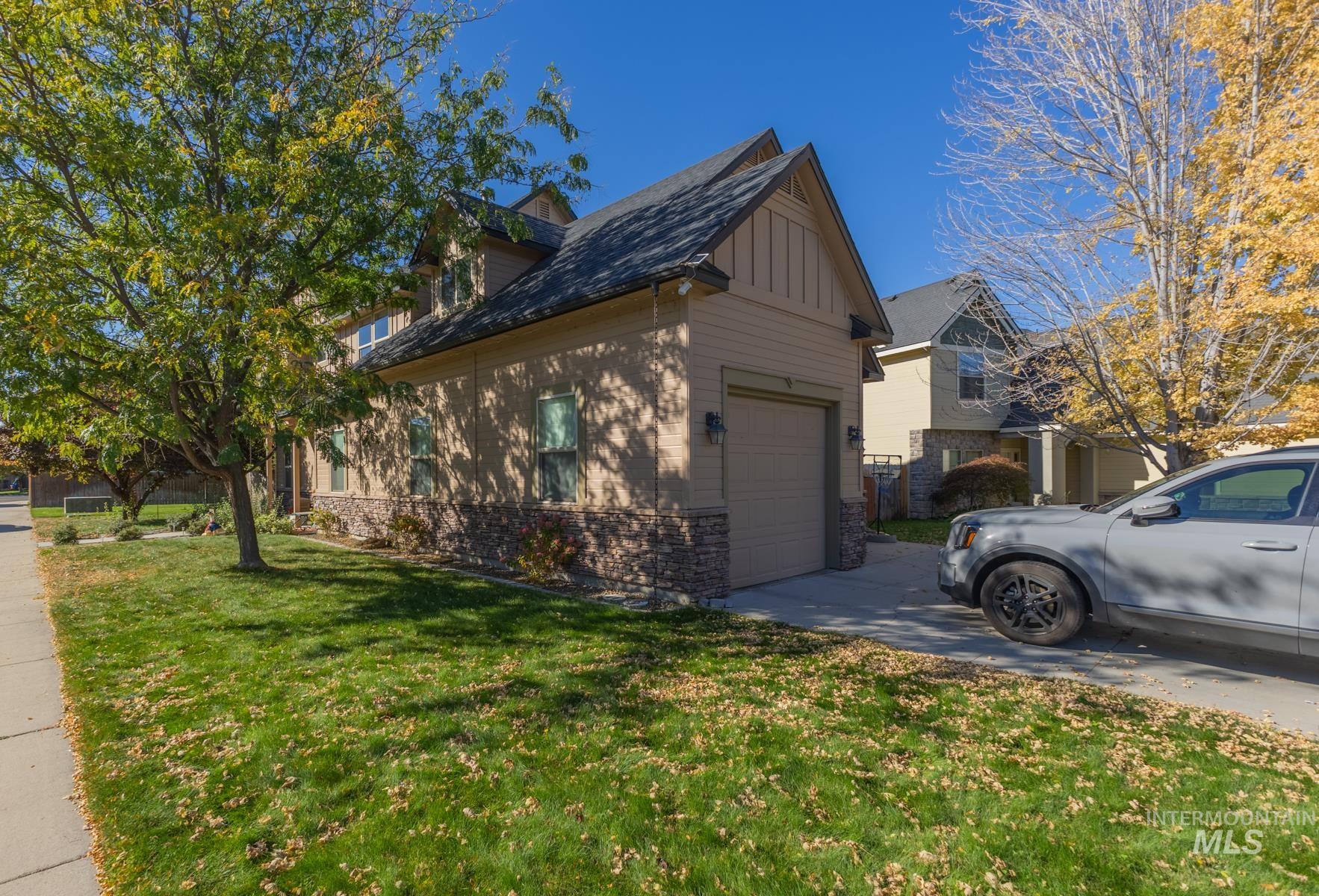4811 S Silverhills Ave, Boise, Idaho 83709, 4 Bedrooms, 2.5 Bathrooms, Residential For Sale, Price $519,900,MLS 99001607