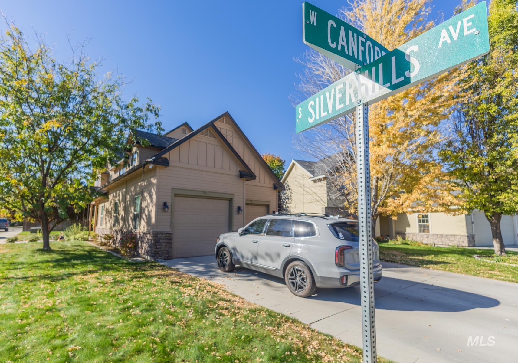 4811 S Silverhills Ave, Boise, Idaho 83709, 4 Bedrooms, 2.5 Bathrooms, Residential For Sale, Price $519,900,MLS 99001607