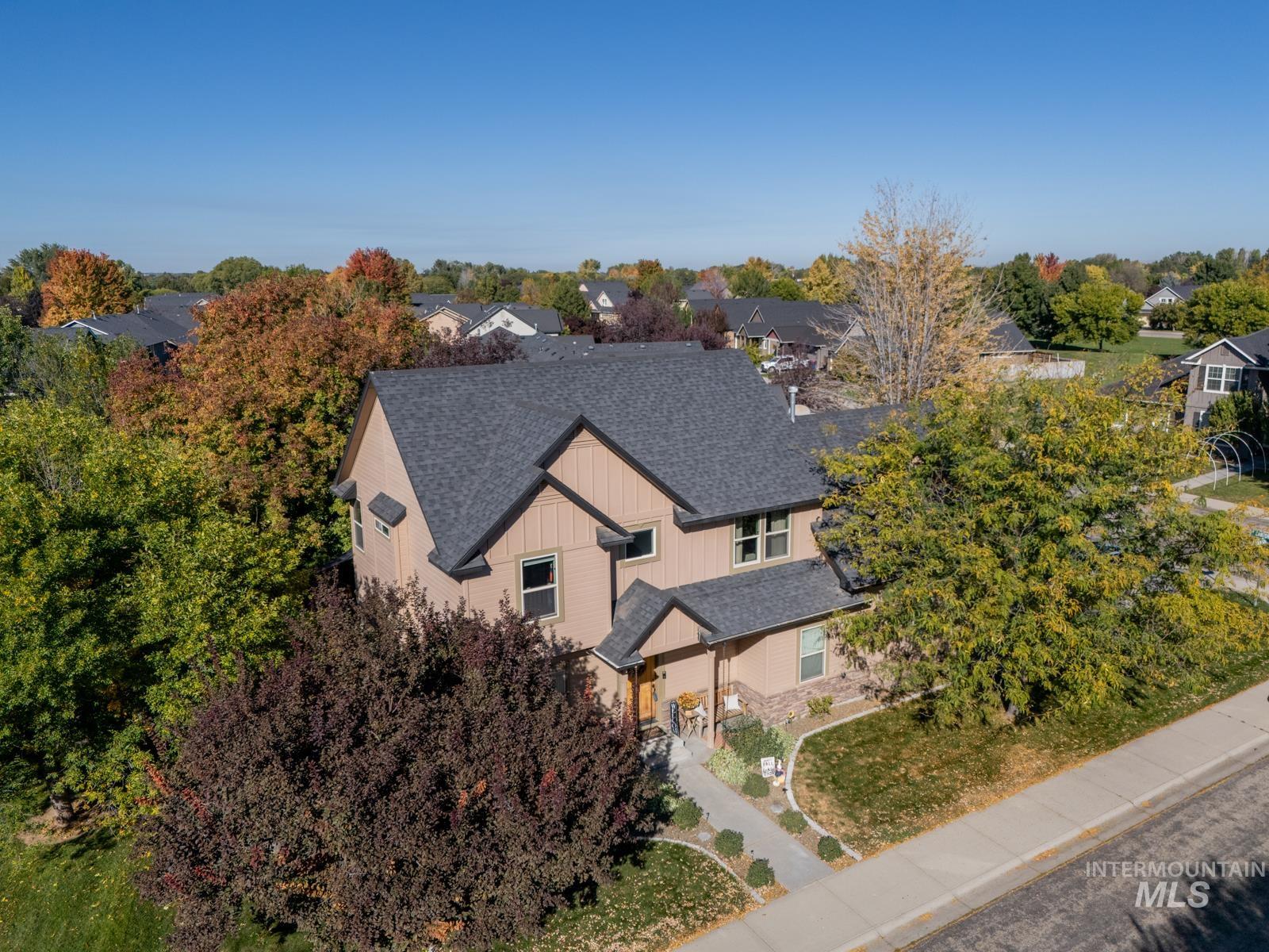 4811 S Silverhills Ave, Boise, Idaho 83709, 4 Bedrooms, 2.5 Bathrooms, Residential For Sale, Price $519,900,MLS 99001607