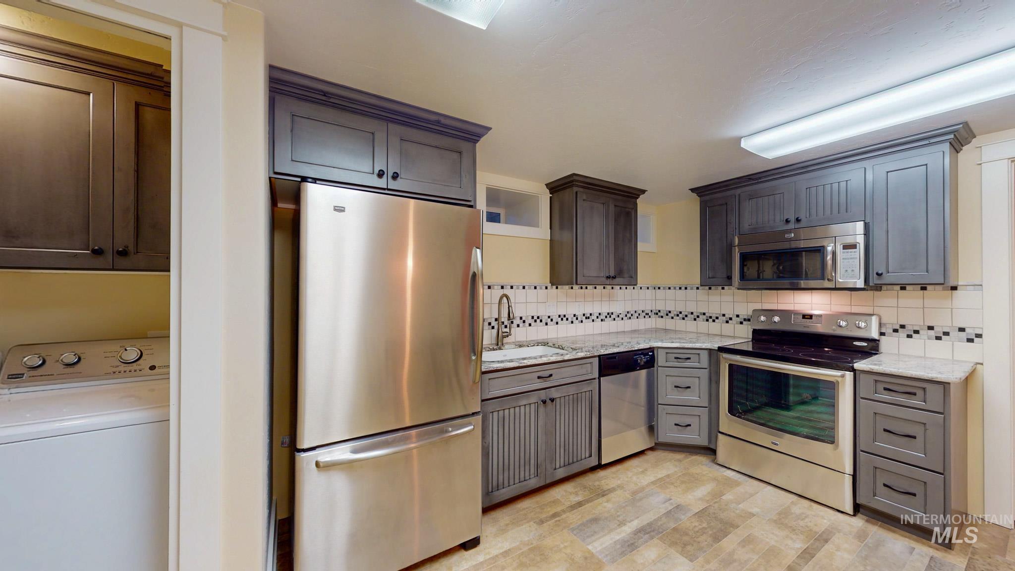 3350 E 4000 N, Kimberly, Idaho 83341, 5 Bedrooms, 4 Bathrooms, Residential For Sale, Price $1,070,000, 99001609