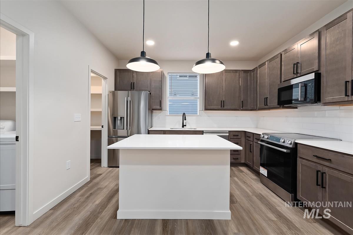 1048 W Melrose St, Boise, Idaho 83706, 2 Bedrooms, 2.5 Bathrooms, Residential For Sale, Price $529,900,MLS 99001611